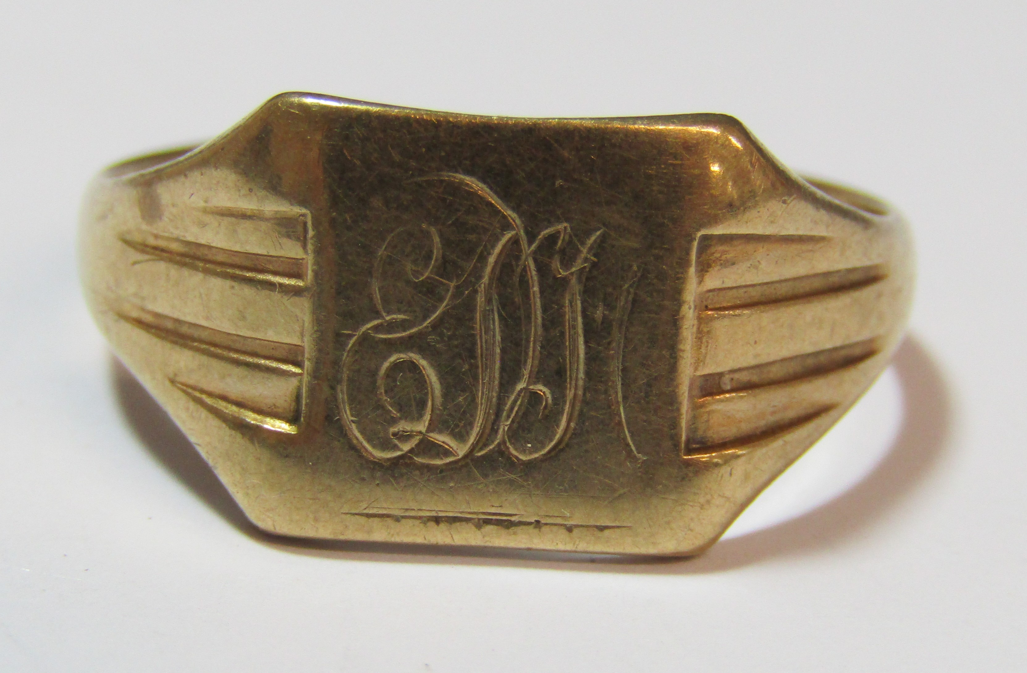 3 rings - 9ct gold signet ring engraved 'EDH' ((broken), ring size Q 2.3g - tested as 9ct with cubic - Image 10 of 14