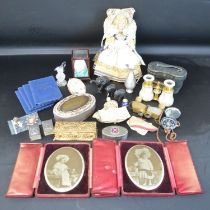 Mother of pearl opera glasses & one other set, two leather cased photographs, trinket boxes, 4