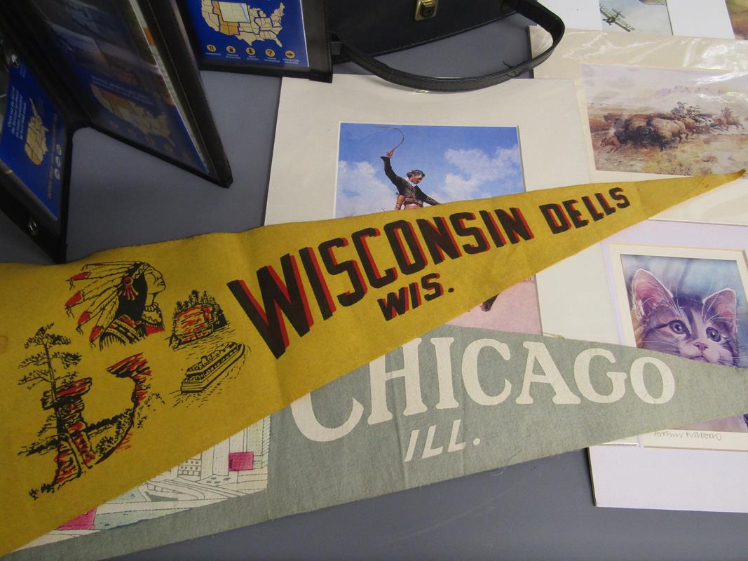 Wisconsin Dells & Chicago pennants, America road maps, boxed Game of Thrones book set, prints and - Image 2 of 8