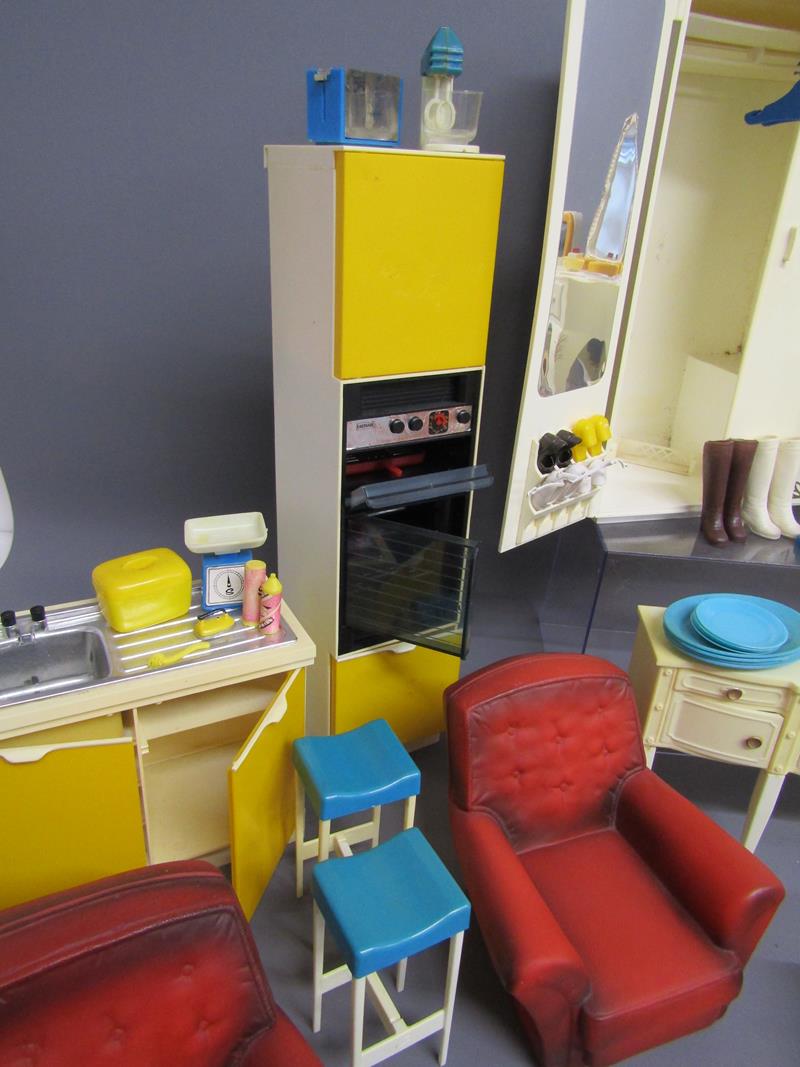 Original Sindy furniture includes bathroom, dressing table, wardrobe, kitchen units, 3 piece - Image 3 of 6