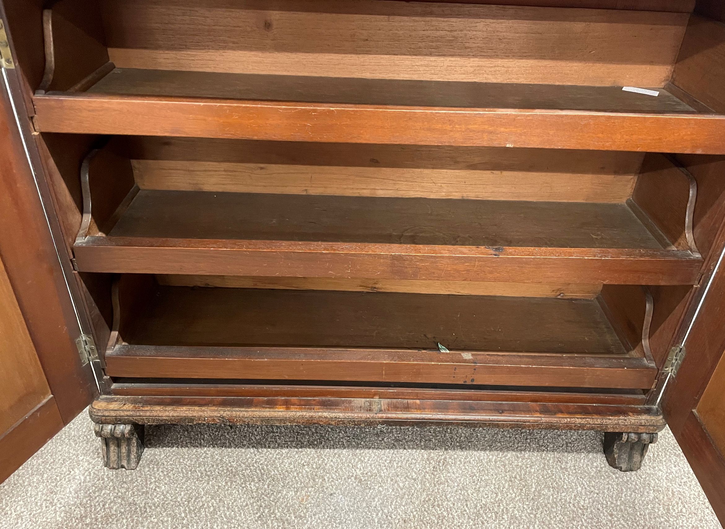 Small William IV chiffonier in mahogany Ht 124cm D 27cm W 80cm - Image 3 of 4