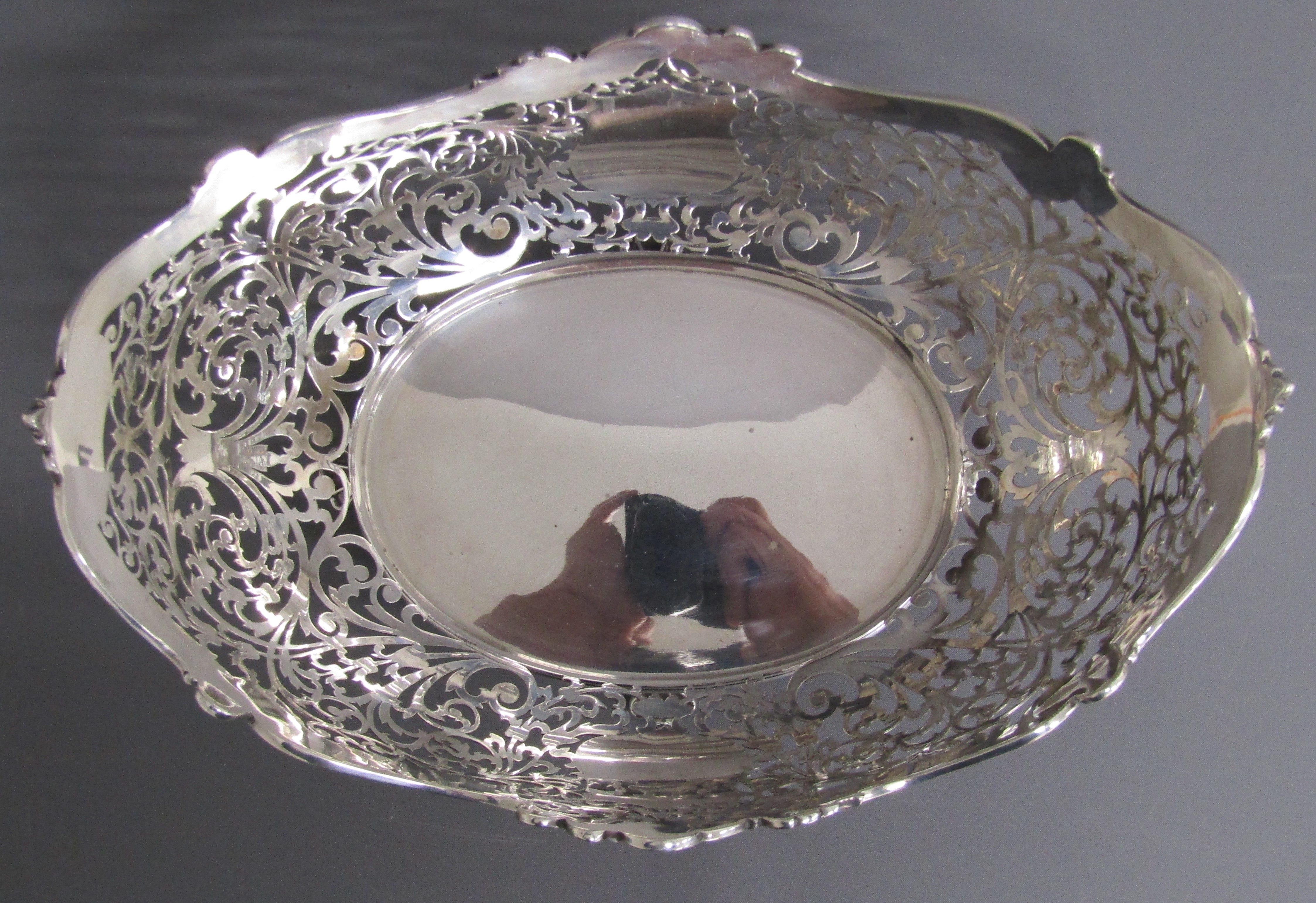 Atkin Brothers Sheffield 1927 silver footed bowl with pierced decoration - approx. 27.5cm x 19cm x - Bild 5 aus 11