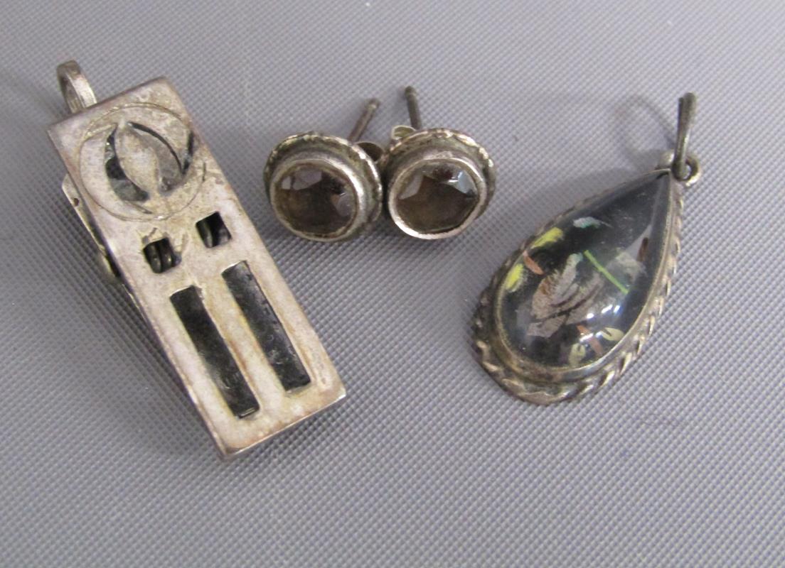 Silver jewellery including brooches, rings, necklaces, pendants, earrings etc also white metal - Image 5 of 15