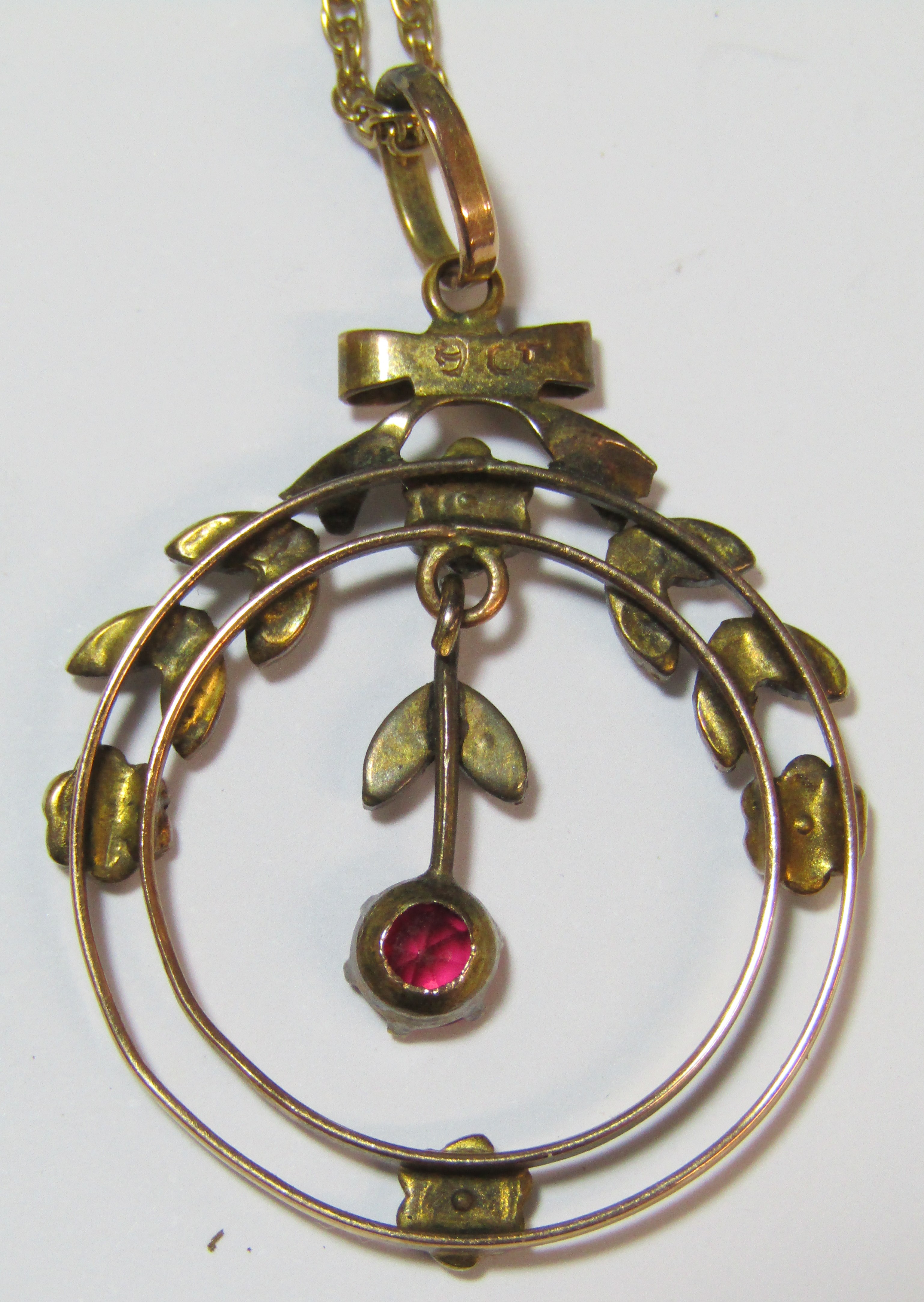 9ct seed pearl and garnet pendant on a 9ct chain and 9ct brooch set with seed pearls and garnet - - Image 3 of 8