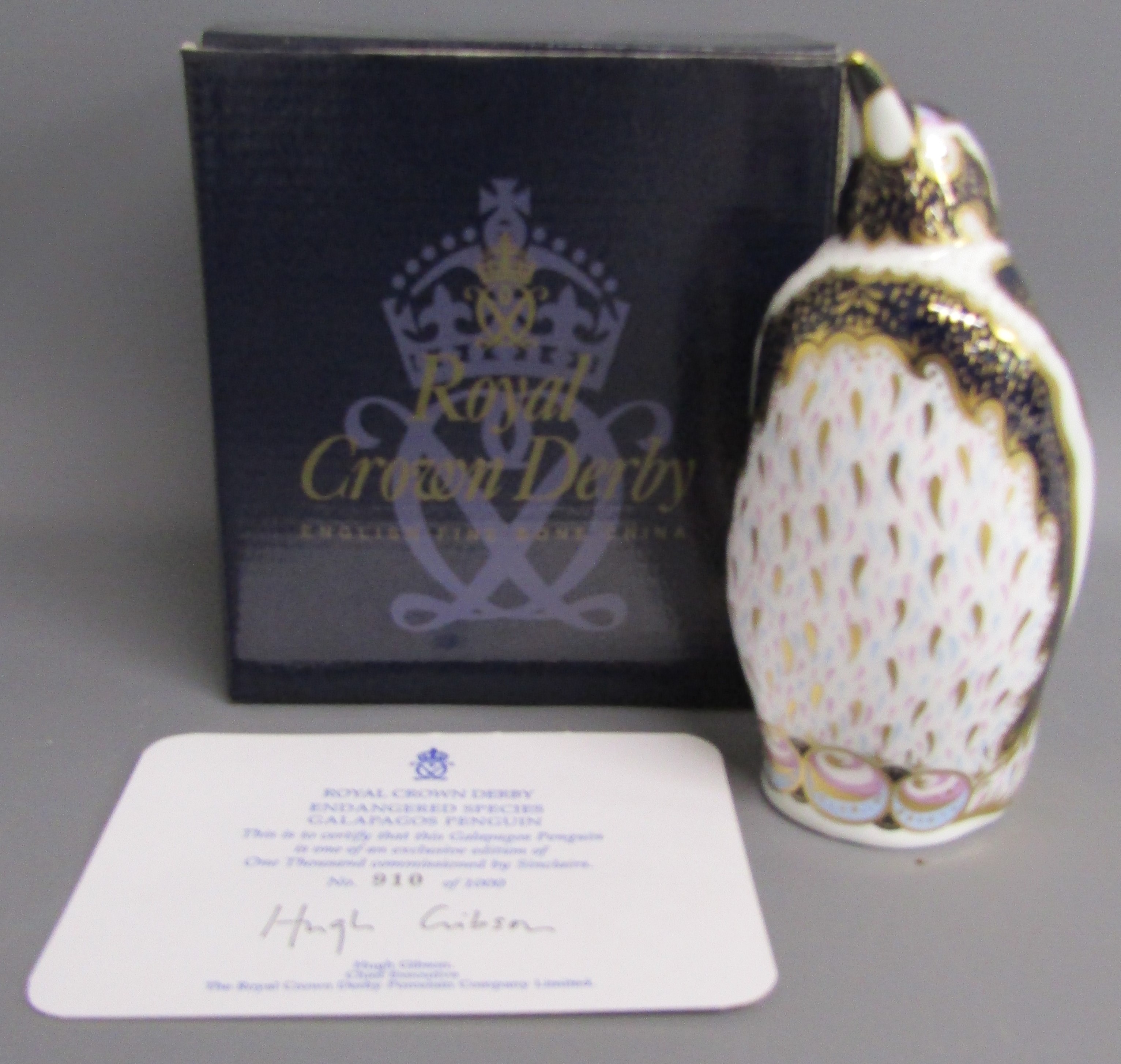 Royal Crown Derby Endangered Species 'Galapagos Penguin' limited edition paperweight 910/1000