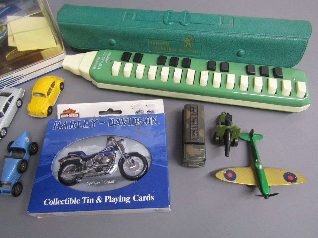Collection of toys includes Galaxy Invader 10000, Hohner Melodica-soprano, Made in Japan tin Porsche - Image 4 of 7