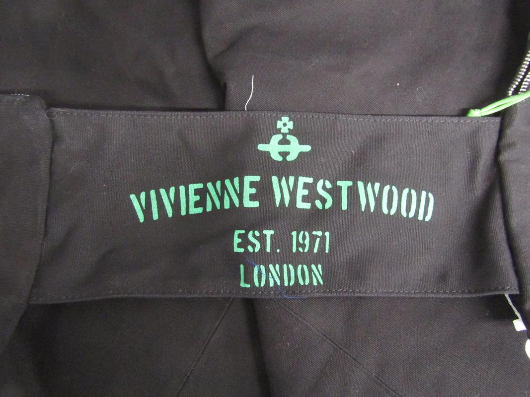Vivienne Westwood Manifesto Propoganda black cotton canvas cross body bag - Vivienne Westwood's - Image 5 of 7