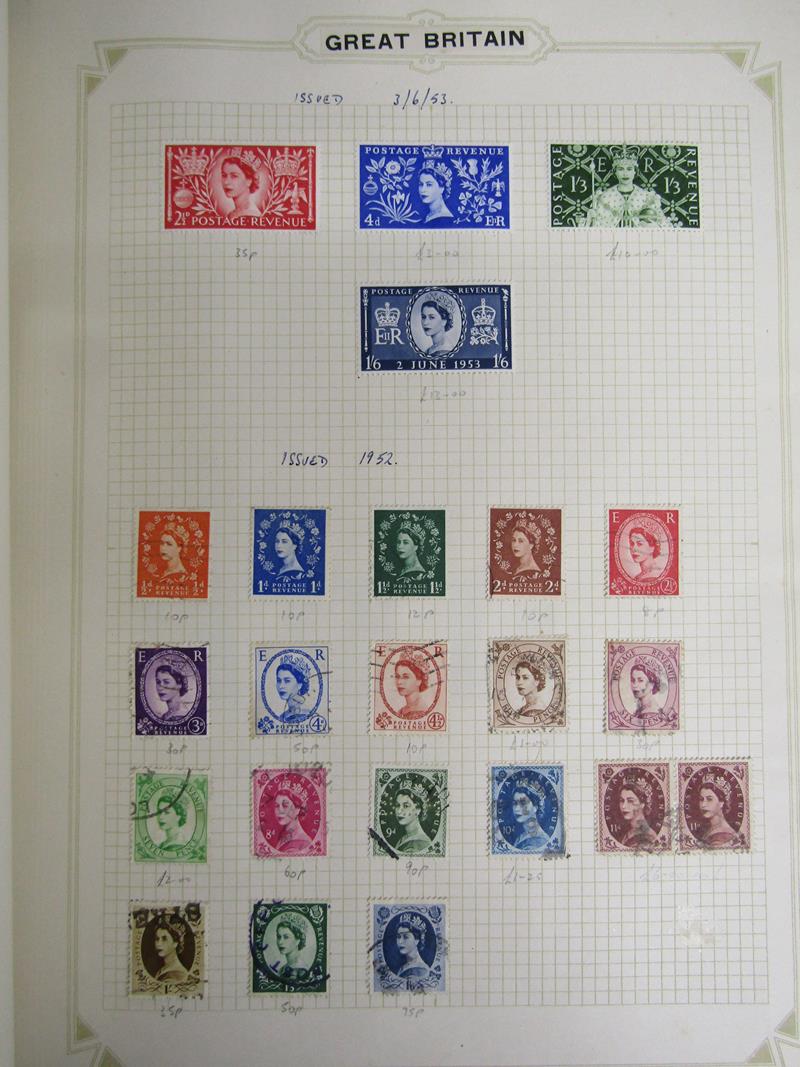 Binder containing approx. 36 Royal Mail Mint Stamps, loose mint stamp sets, stamp albums - Bild 9 aus 20