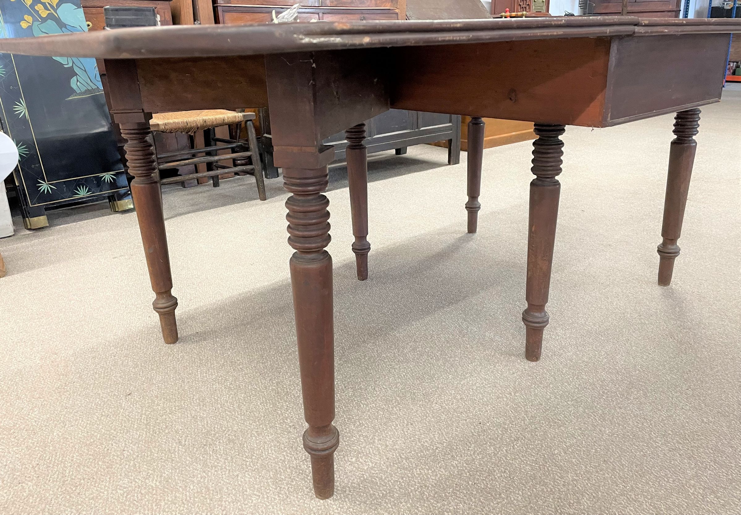 Victorian mahogany double gateleg table on 6 legs & 3 William IV rosewood dining chairs - Image 4 of 4