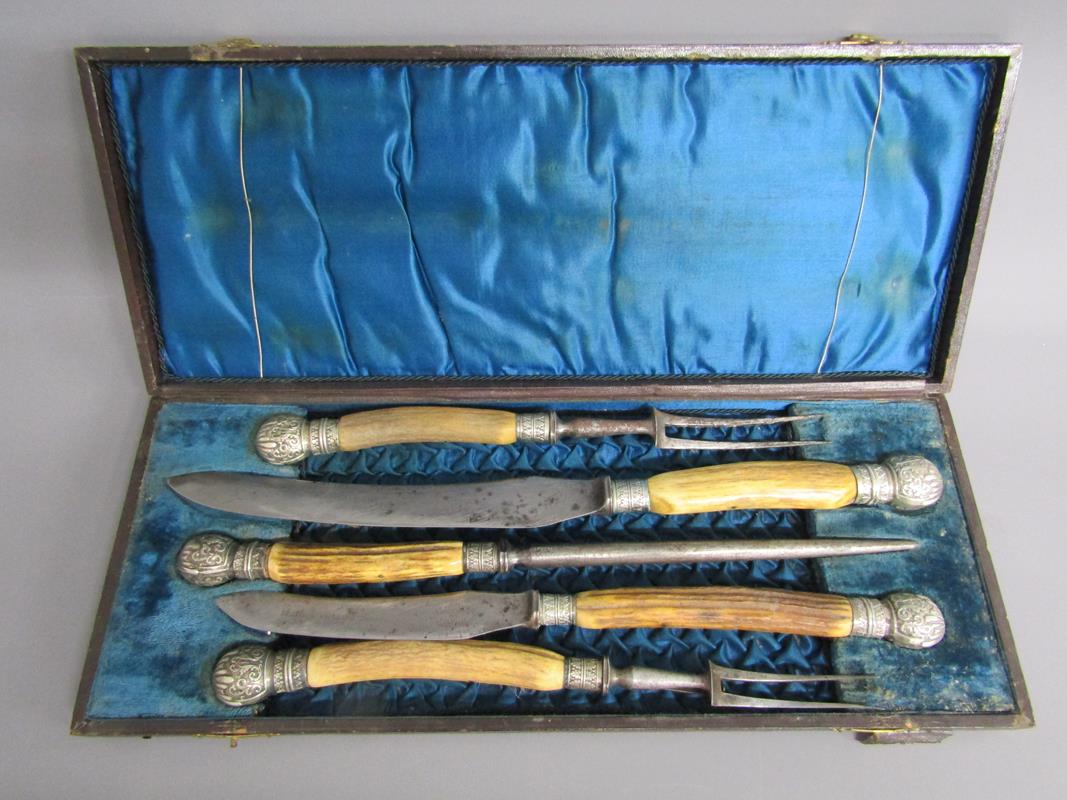 Cased George Butler & Co 'Toledo' 5 piece carving set with horn handle and decorated finials