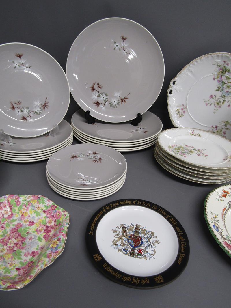 Royal Doulton Frost Pine plates and bowls, Carl Tielsch 70570 cake plate and plates, Midwinter - Image 3 of 5