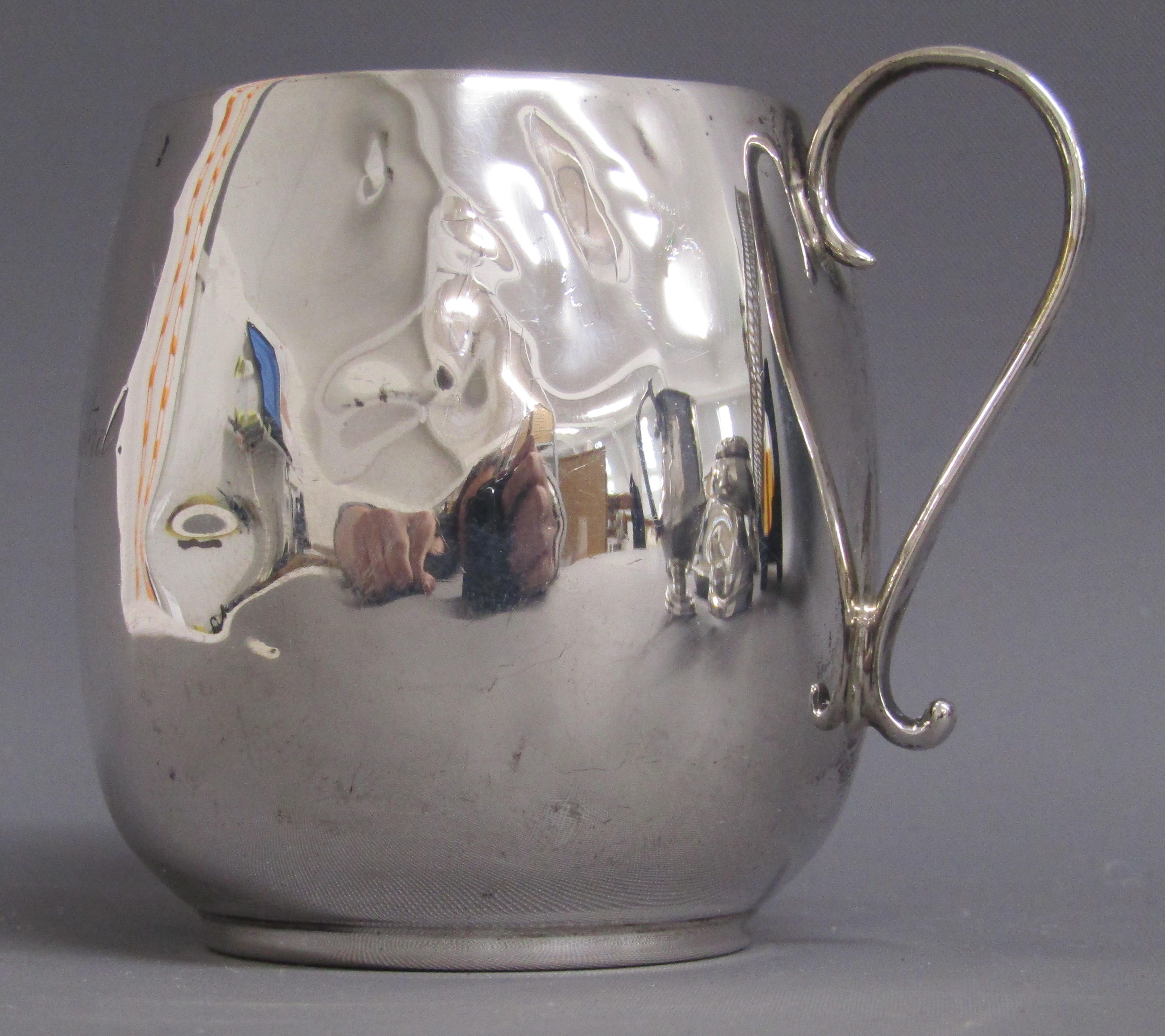 Silver christening tankard 'Frederick James Watford Sept 6th 1932 London (marks rubbed) 1.3ozt and a - Image 7 of 8