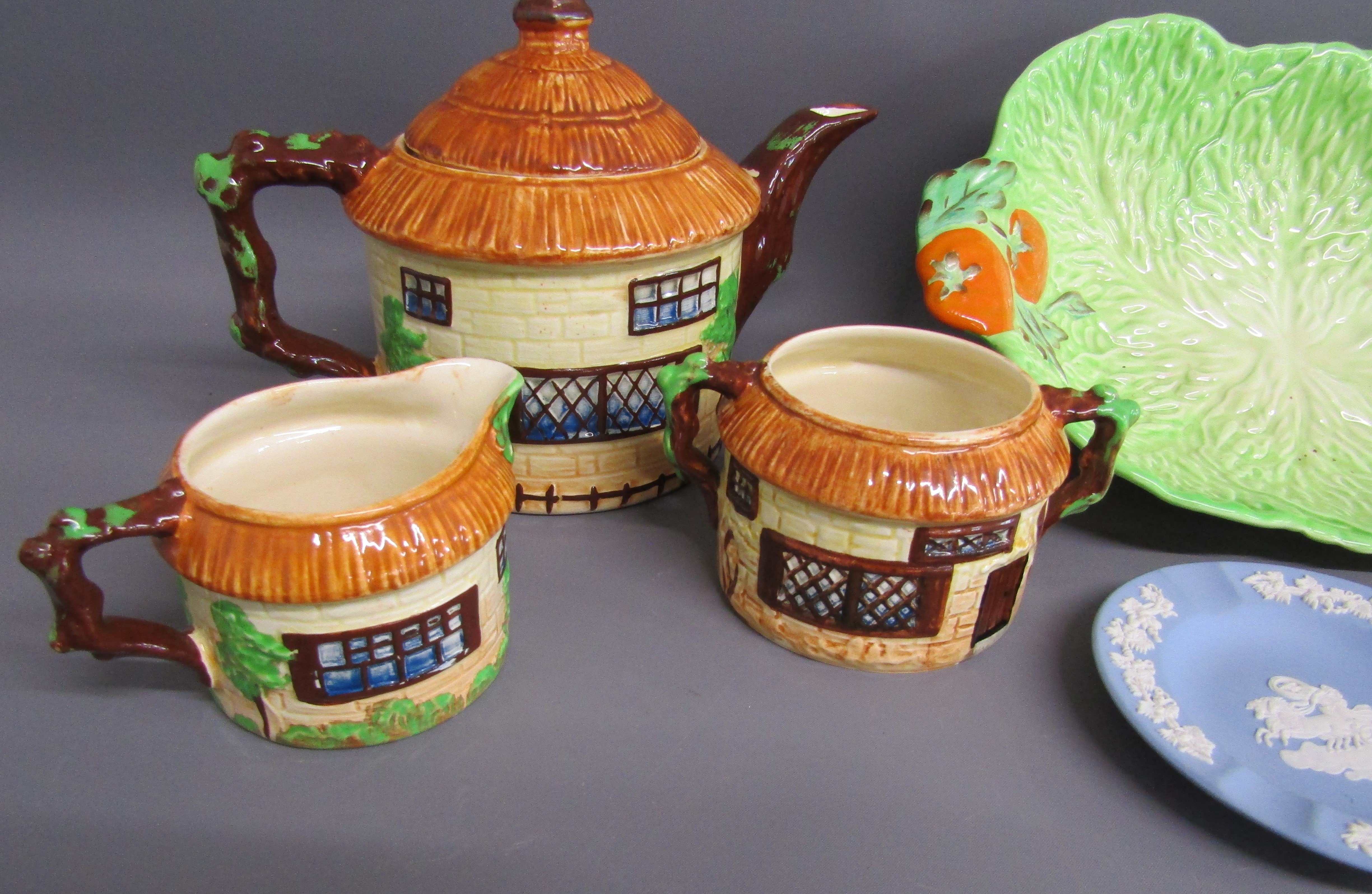 Beswick thatched cottage teapot, milk and sugar and tomato dish, Royal Albert Old Country Roses, - Image 2 of 6