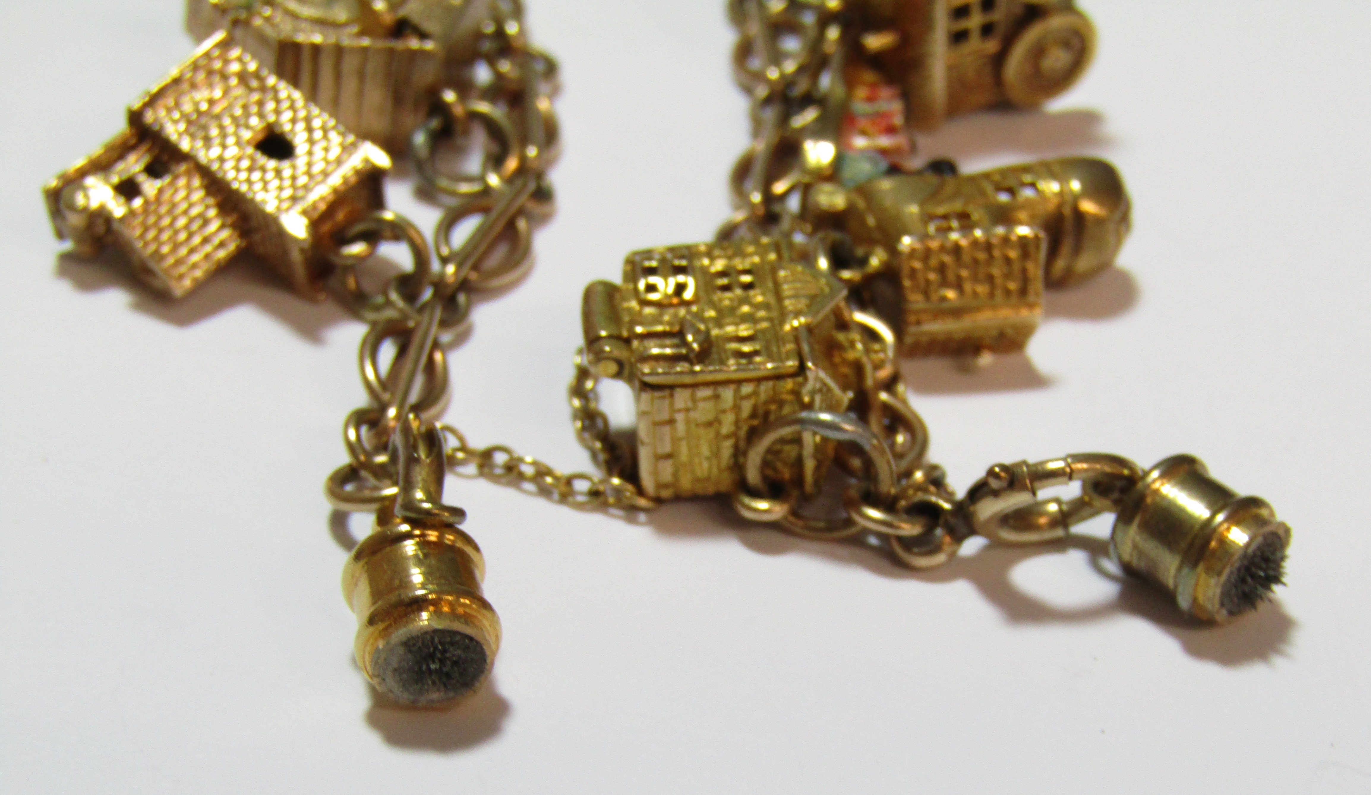 9ct gold charm bracelet - all charms appear hallmarked apart from 'Old Mother Hubbards Boot', - Image 8 of 8