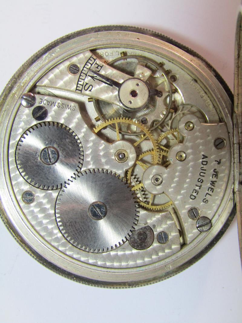 2 silver top wind pocket watches - Dennison 1928 (doesn't wind) & other back stuck but working - Image 7 of 10