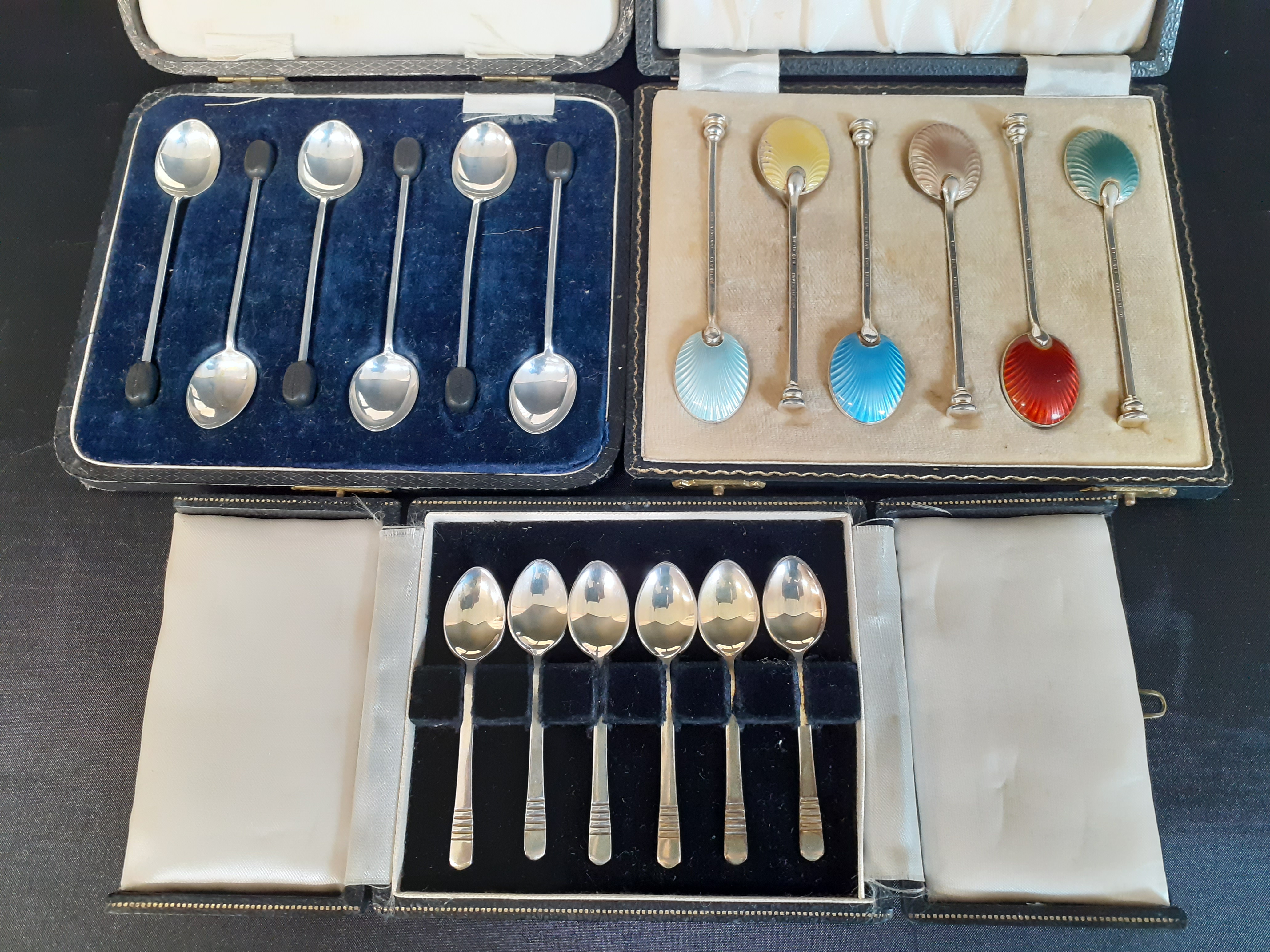 Cased set of 6 silver & enamel coffee spoons, William Suckling Ltd, Birmingham 1958, 2.04ozt,