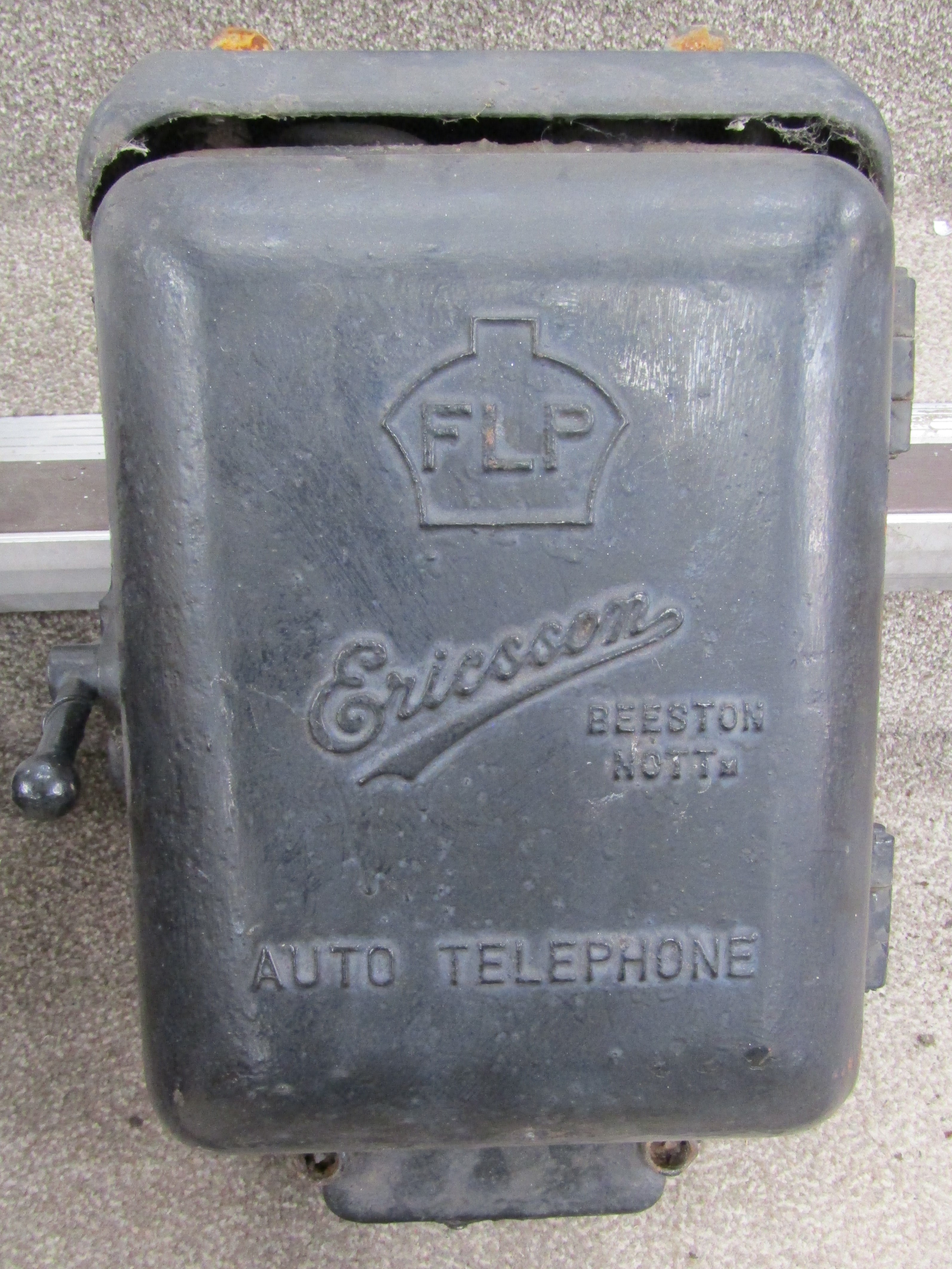 Ericsson auto telephone FLP (very heavy)