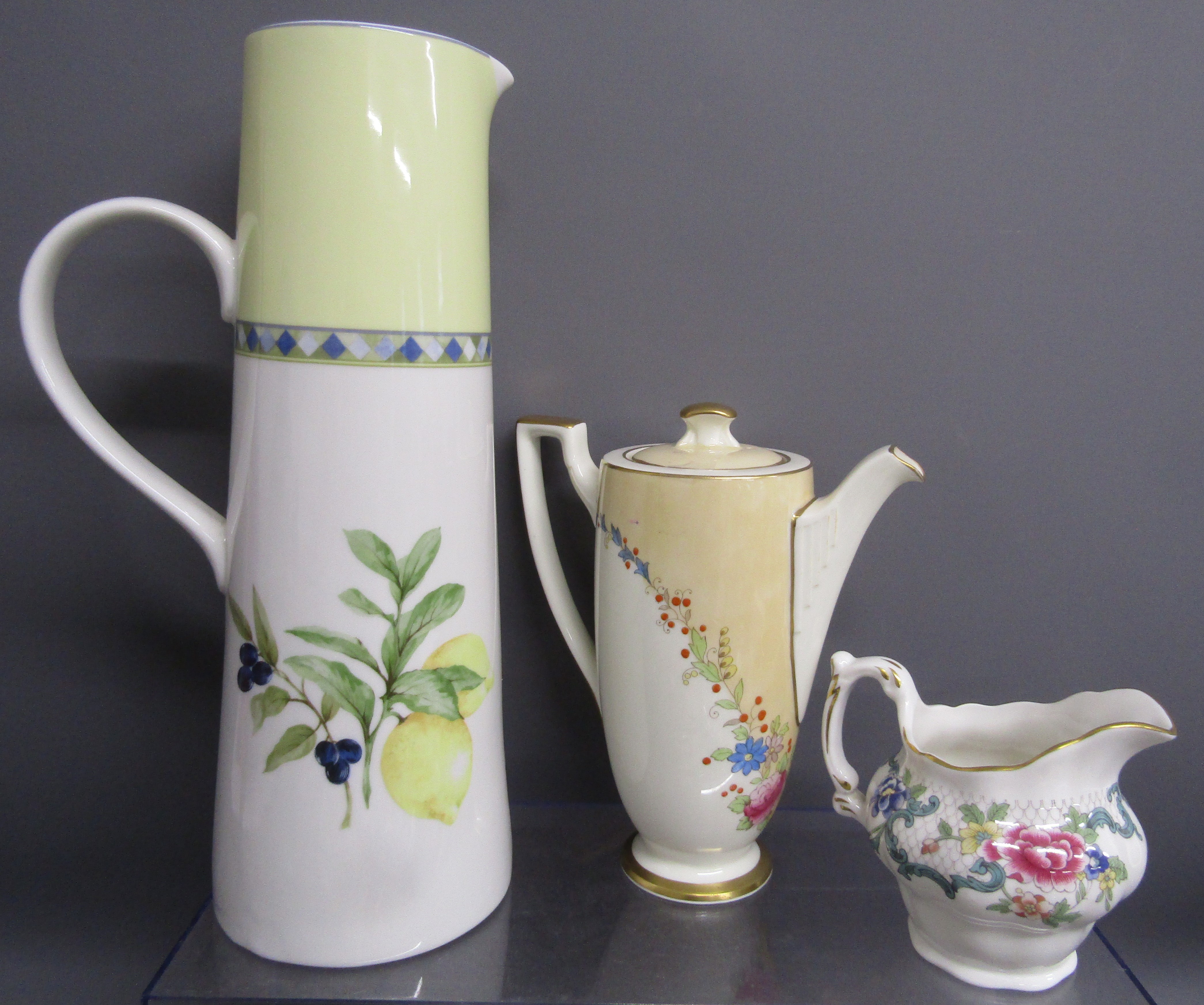 Royal Doulton Rosalee teapot with matching saucer, Floradora milk jug and Carmina pitcher ( - Image 5 of 5