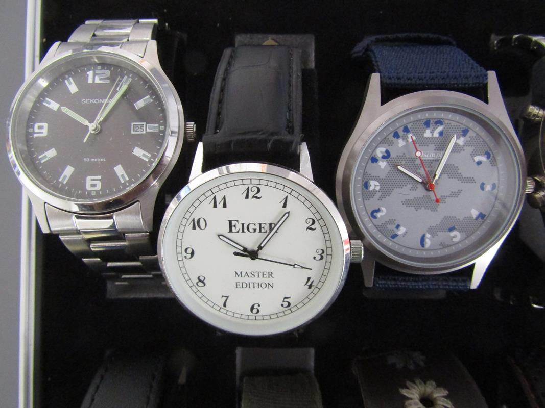 Cased collection of 12 watches includes Sekonda, Eiger, digital chronograph watch, Accurist, - Image 6 of 9