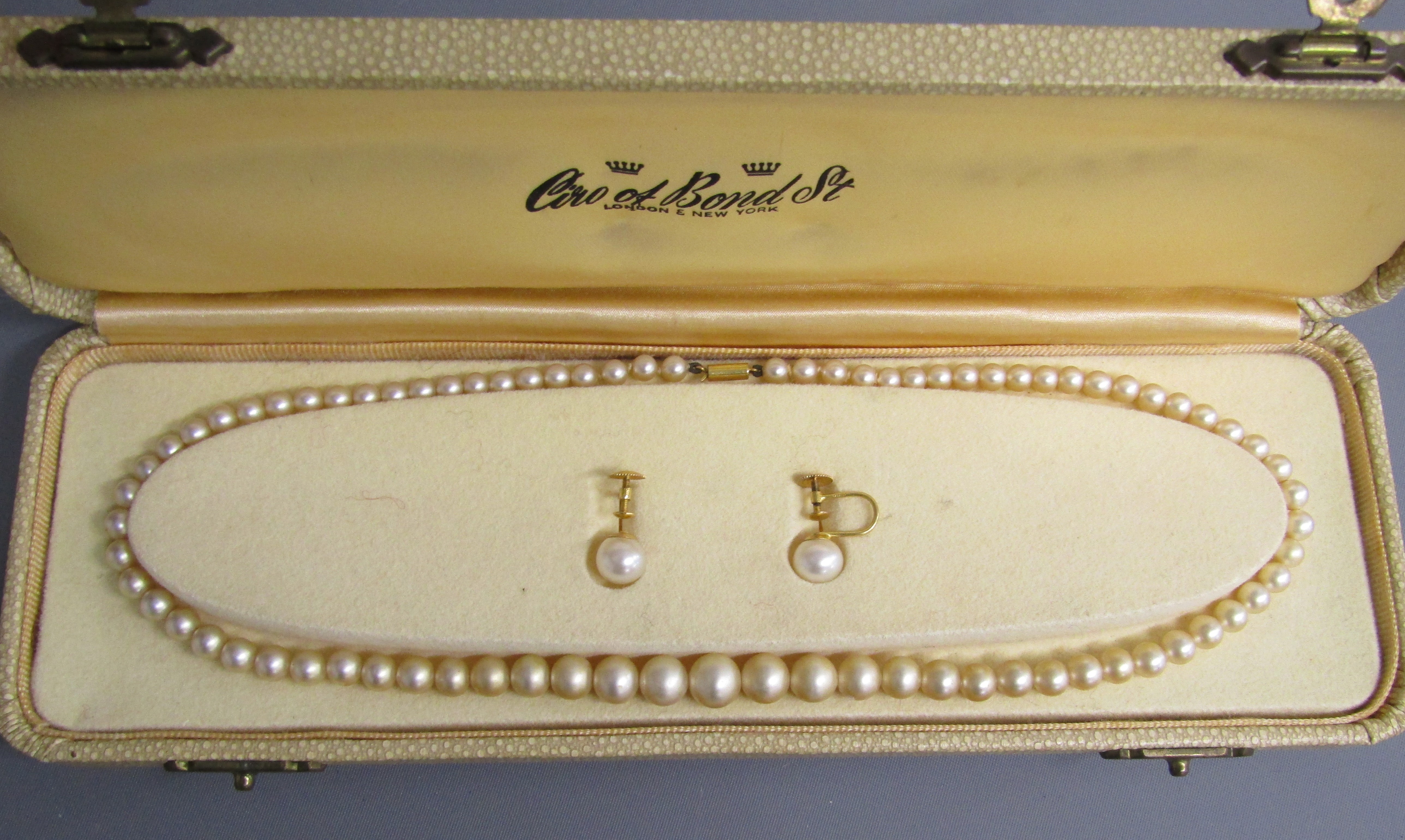 Timex ladies wristwatch, cased Ciro of London faux pearl set with screw back earrings and faux pearl - Image 2 of 6