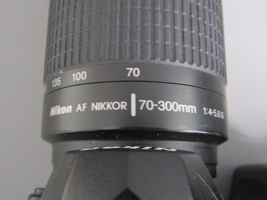 Nikon D70 camera with Nikon Nikkor 70-300mm lens, Sigma 18-12mm lens, 2 batteries, chargers and - Image 4 of 13