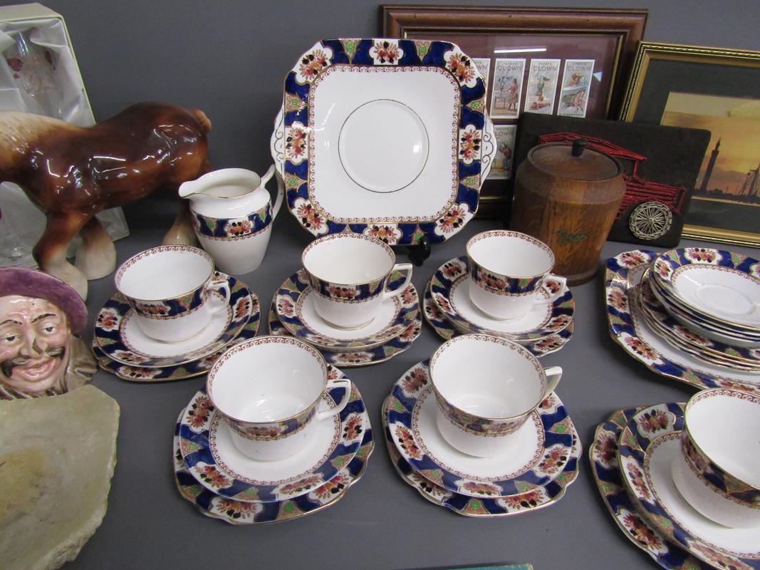 Mixed collection includes Tartan Crystal, tea set Made in England 1006, framed Tadd's cigarette - Image 4 of 6