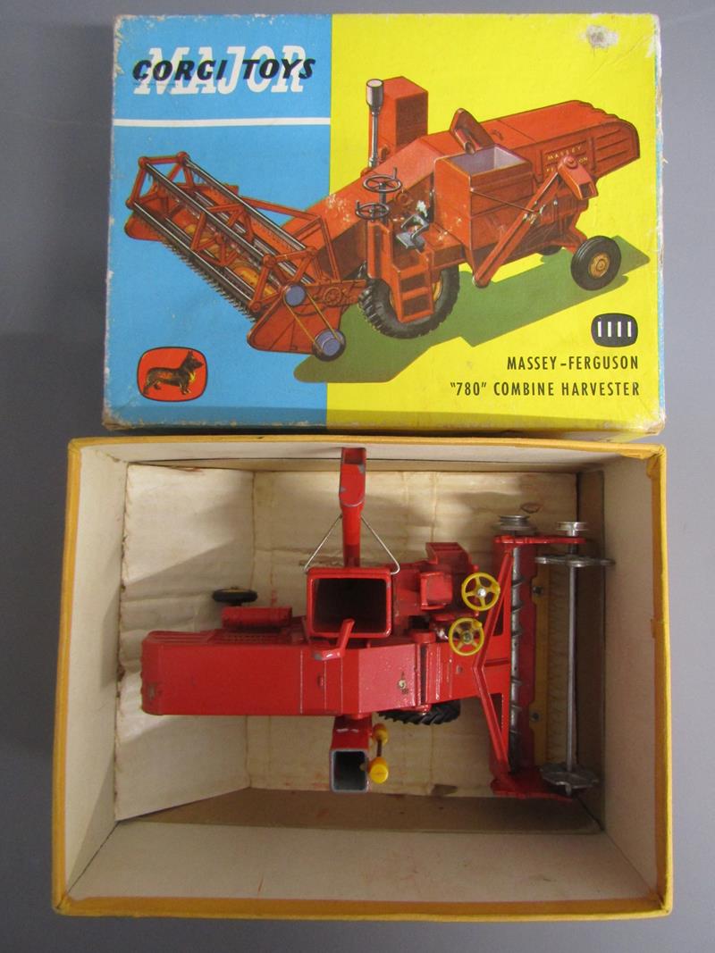 Boxed Corgi Major 1111 Massey Ferguson '780' combine harvester, Corgi toys 453 Commer 'Walls' - Bild 3 aus 6