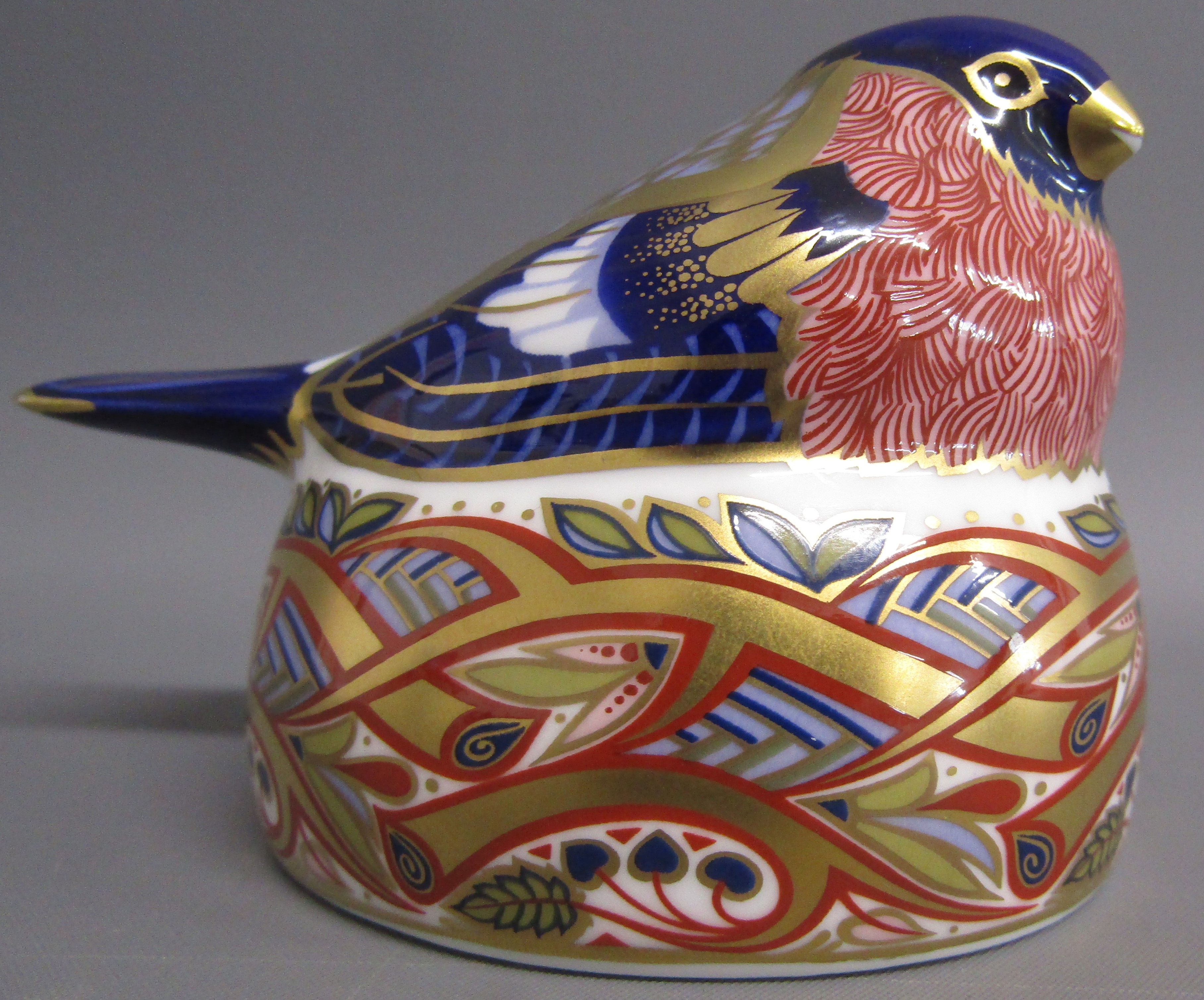 Royal Crown Derby Swallow and Bullfinch nesting paperweights - both with gold stoppers - Image 7 of 11