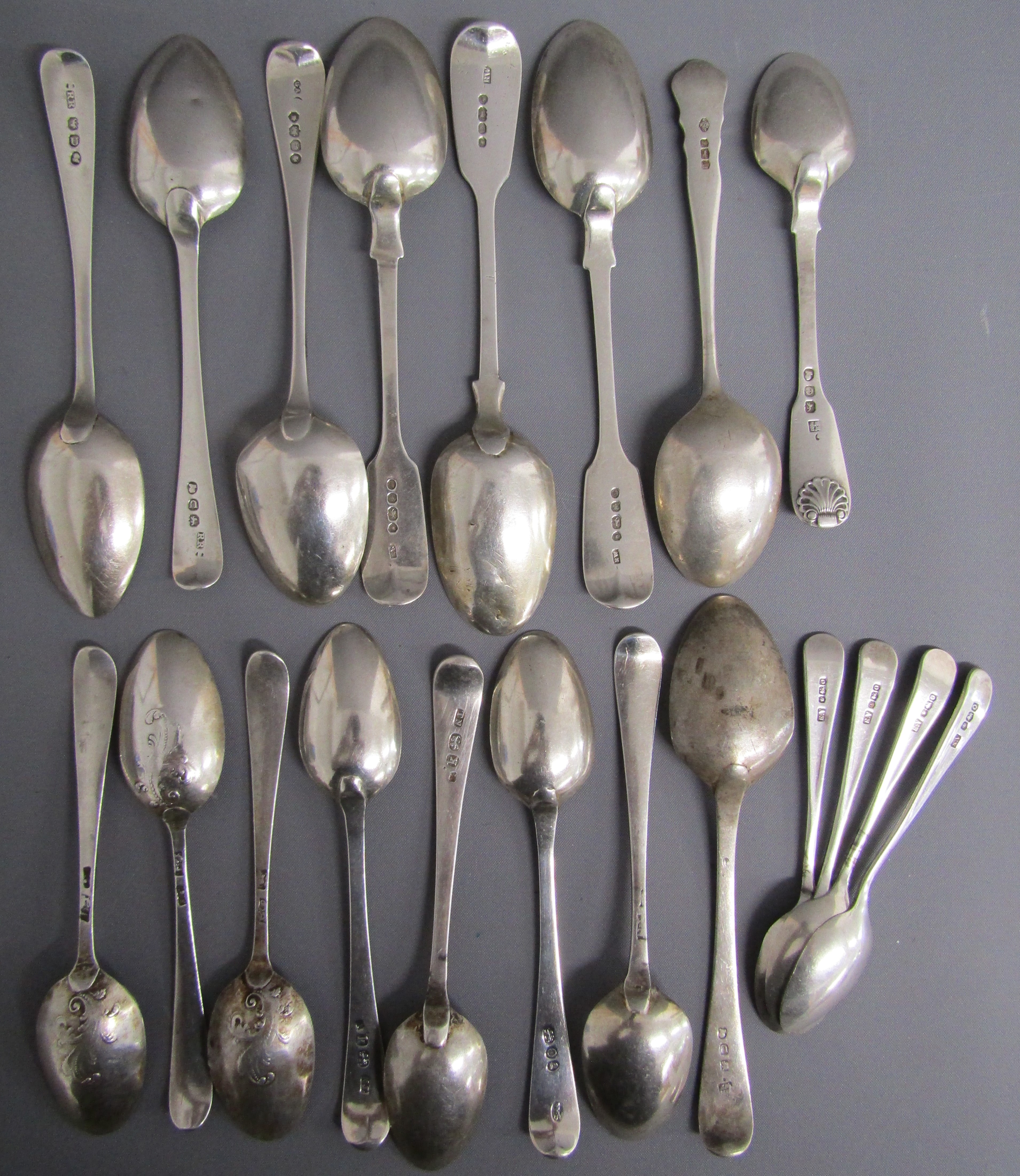 Mixed collection of silver teaspoons includes possibly Robert Wallis London 1840, Viners Sheffield - Image 2 of 15