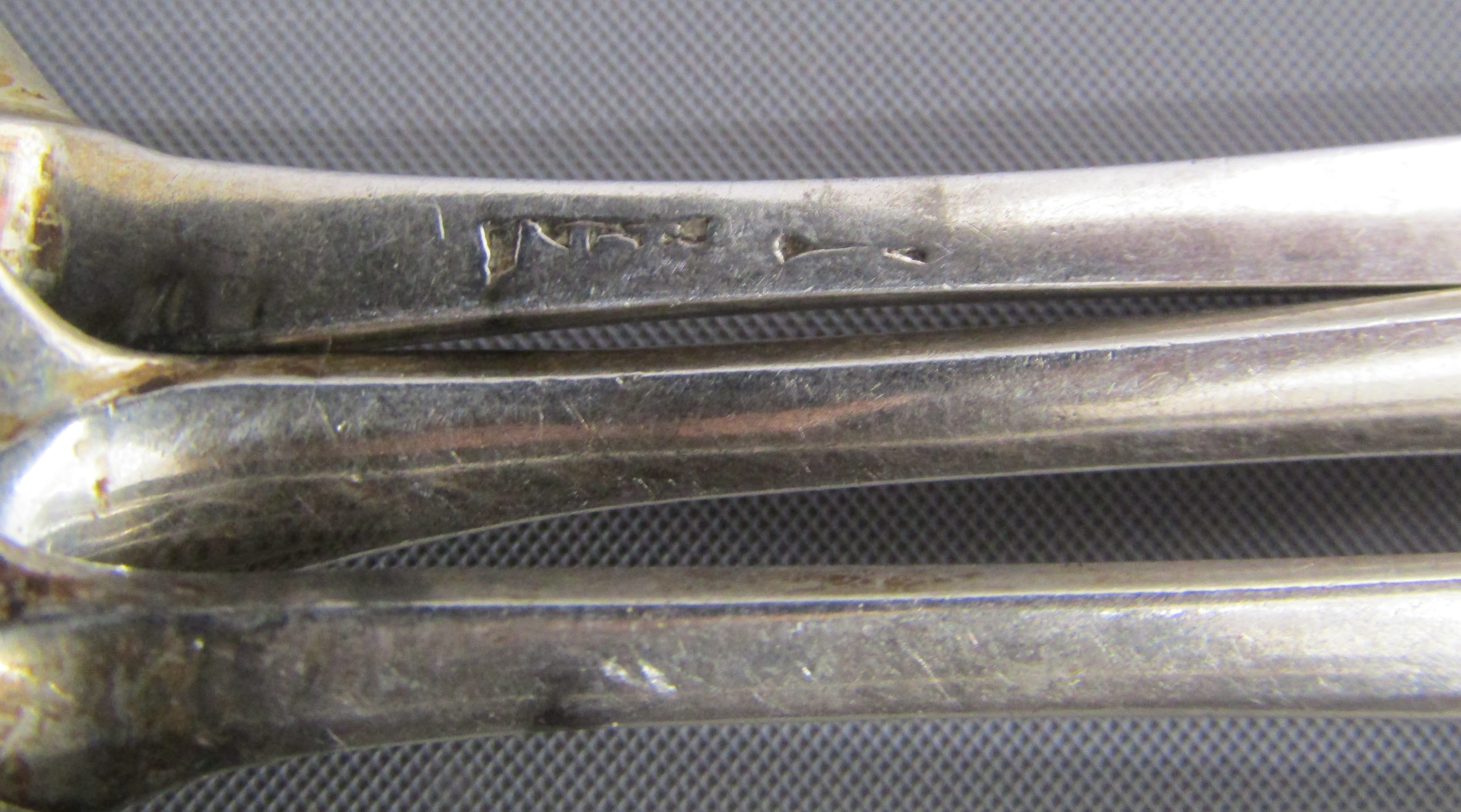 Mixed collection of silver teaspoons includes possibly Robert Wallis London 1840, Viners Sheffield - Bild 11 aus 15