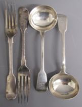 2 silver forks and 2 ladles, William Cripps London 1825 -  - total weight 8.8 ozt