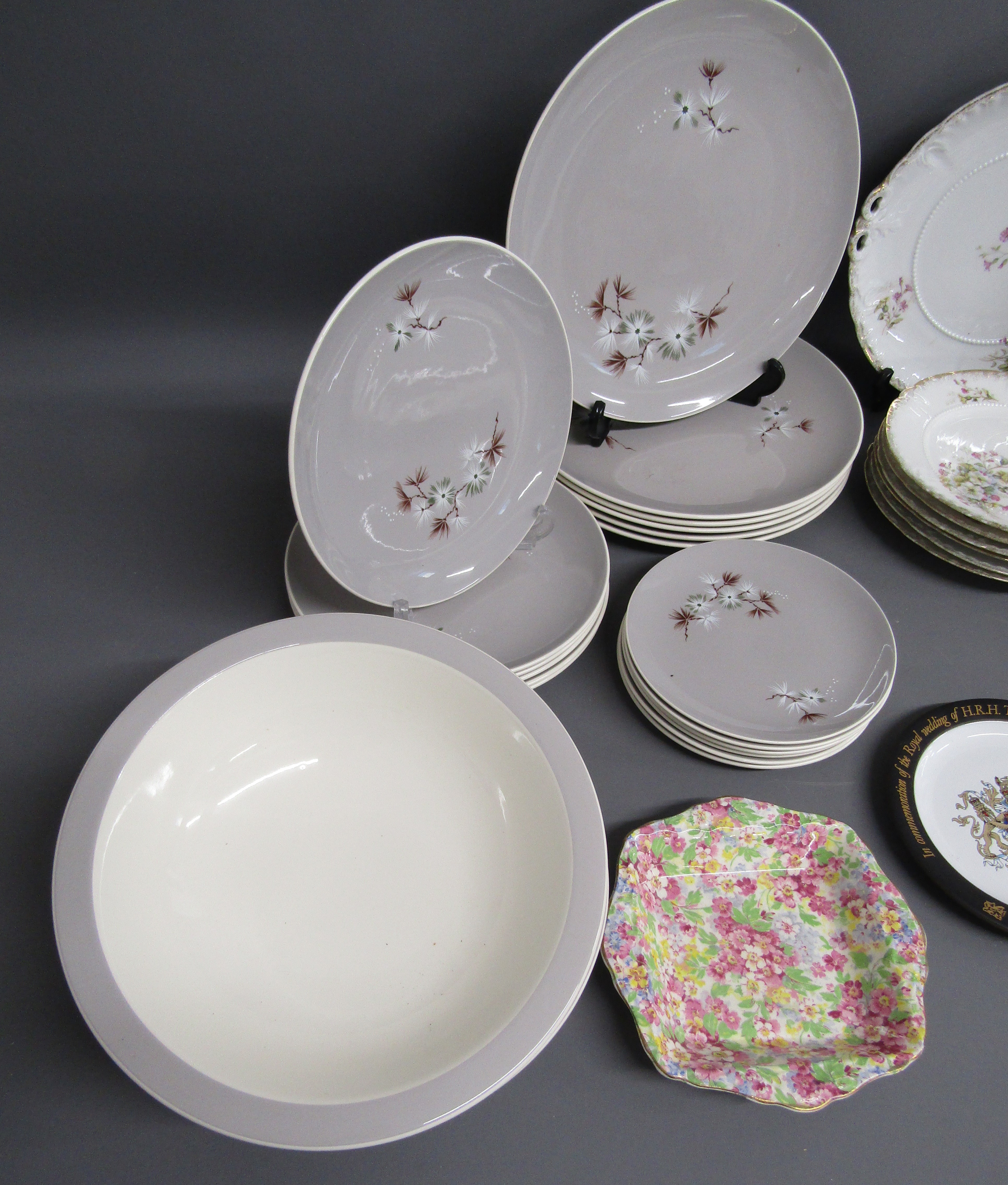 Royal Doulton Frost Pine plates and bowls, Carl Tielsch 70570 cake plate and plates, Midwinter - Image 2 of 5