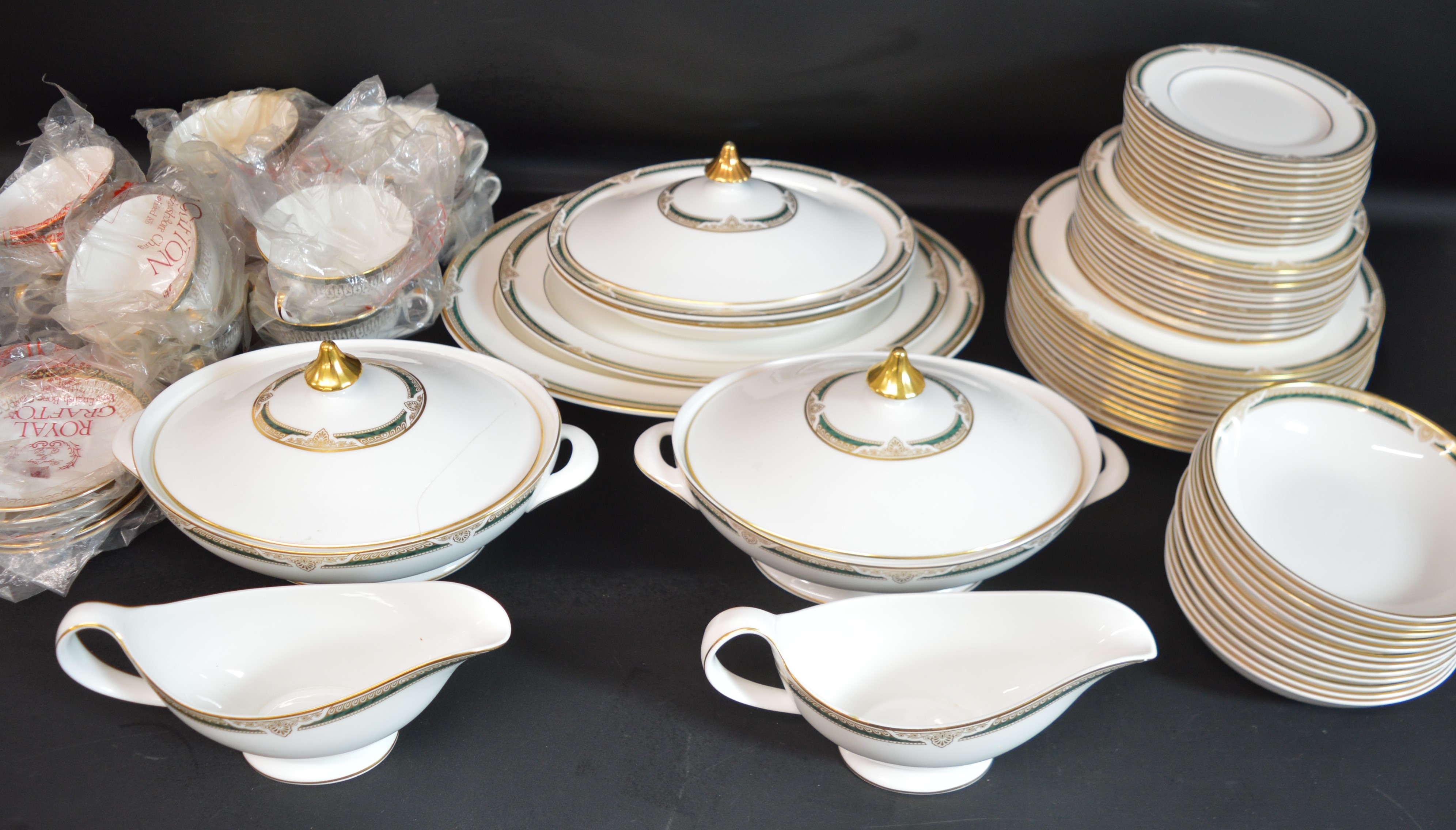 Selection of Royal Doulton Forsyth tableware including 12 dinner plates, 12 side plates, 12 small - Image 2 of 2