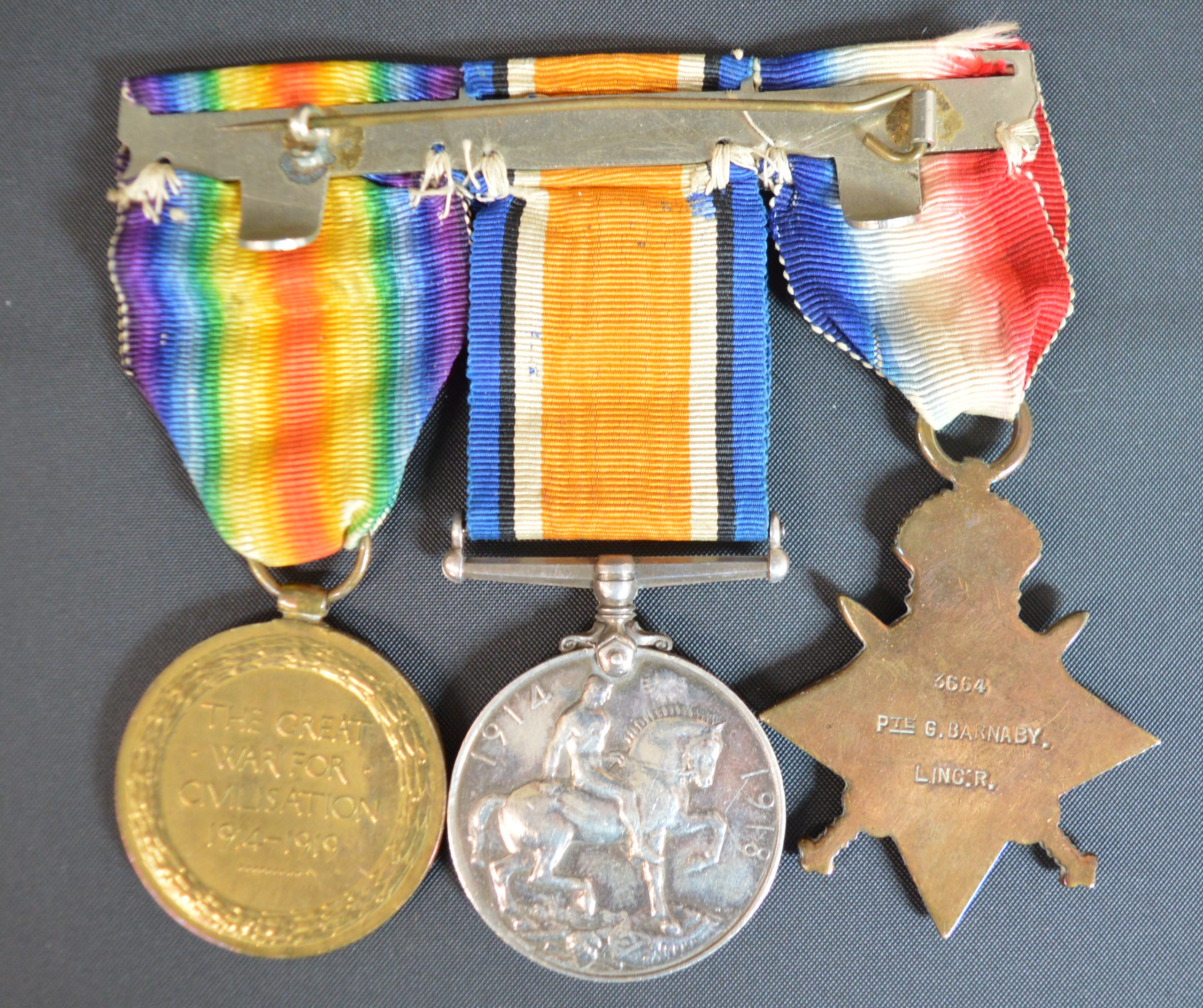 First World War 1914 - 15 Star trio comprising 1914 - 15 Star, War and Victory medals named to - Bild 2 aus 2