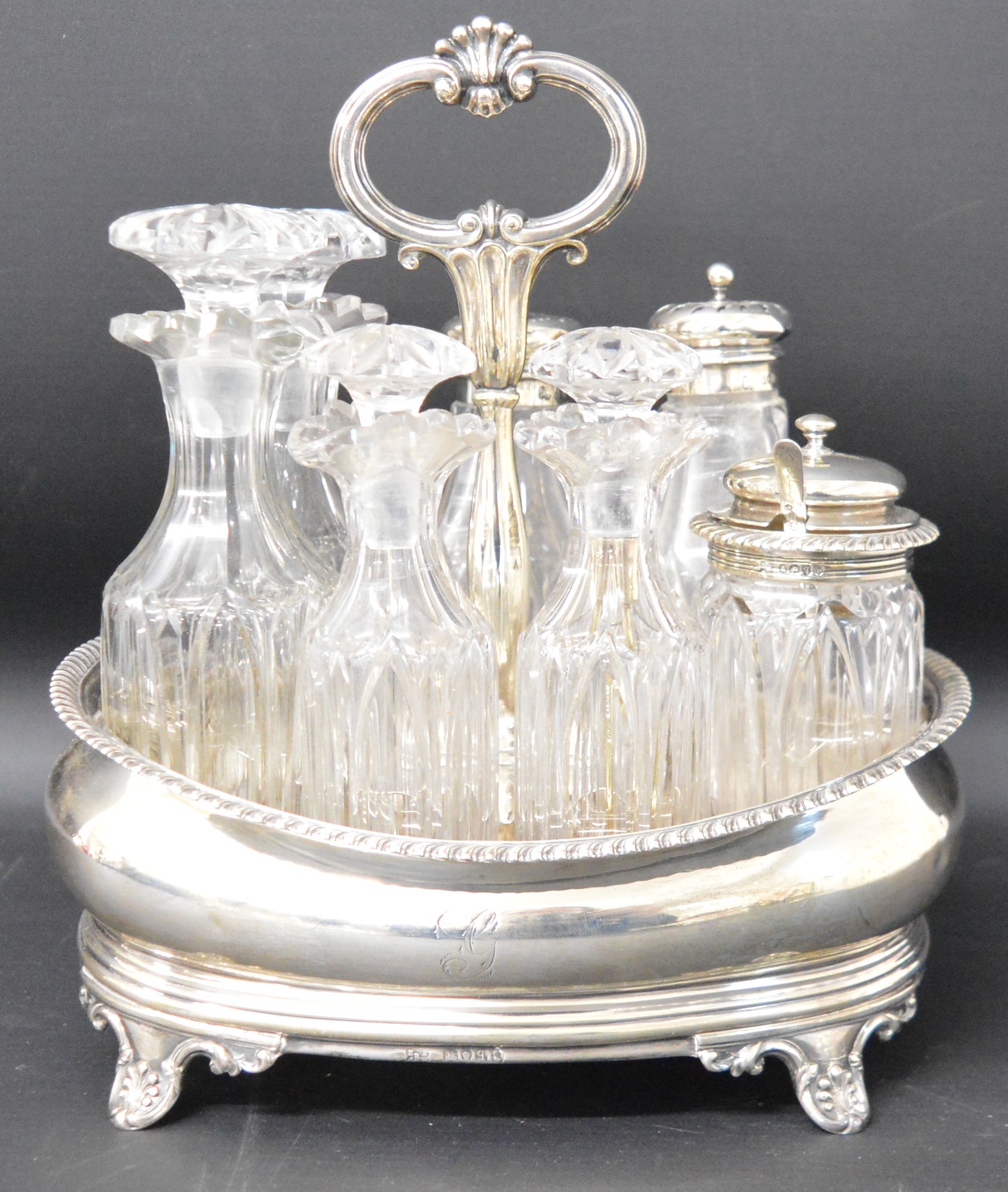 William IV silver 7 bottle cruet London 1831, maker Edward, Edward Junior, John & William Barnard ( - Image 2 of 10