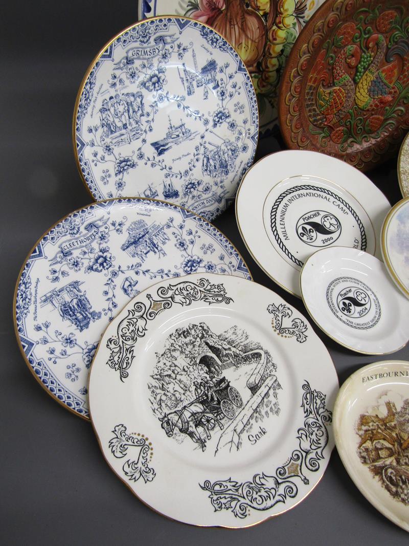 Collection of plates includes Pintado, Maling 'May Bloom', Convento Spain, Danbury Mint, St Andrews, - Bild 2 aus 10