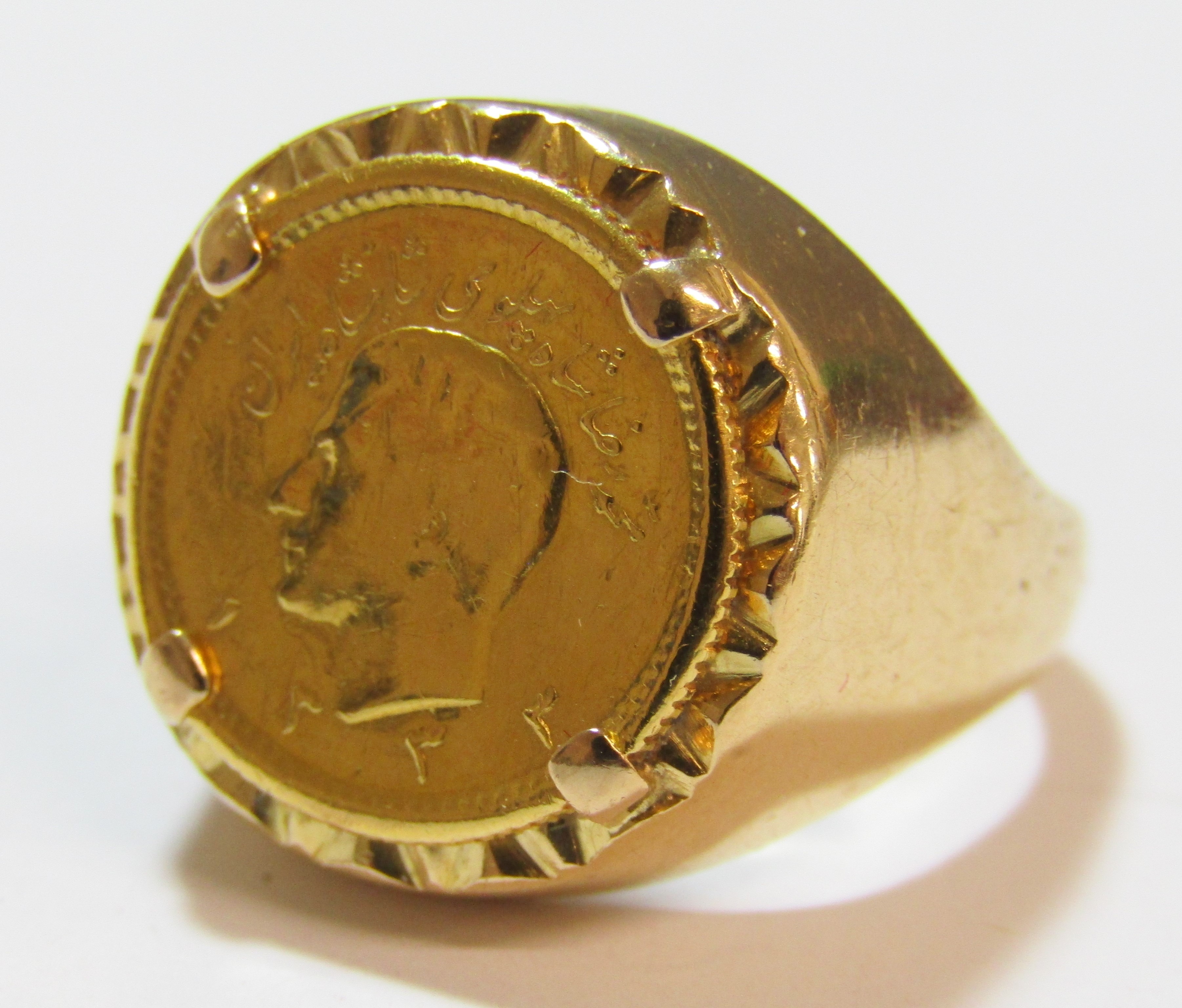 Tested as 9ct gold ring mounted with 22ct Phalavi Mohammad Reza Shah Iran gold quarter - ring size N