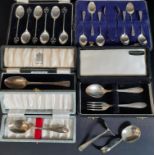 Selection of silver flatware including cased set of 6 teaspoons Birmingham 1926, & cased set of