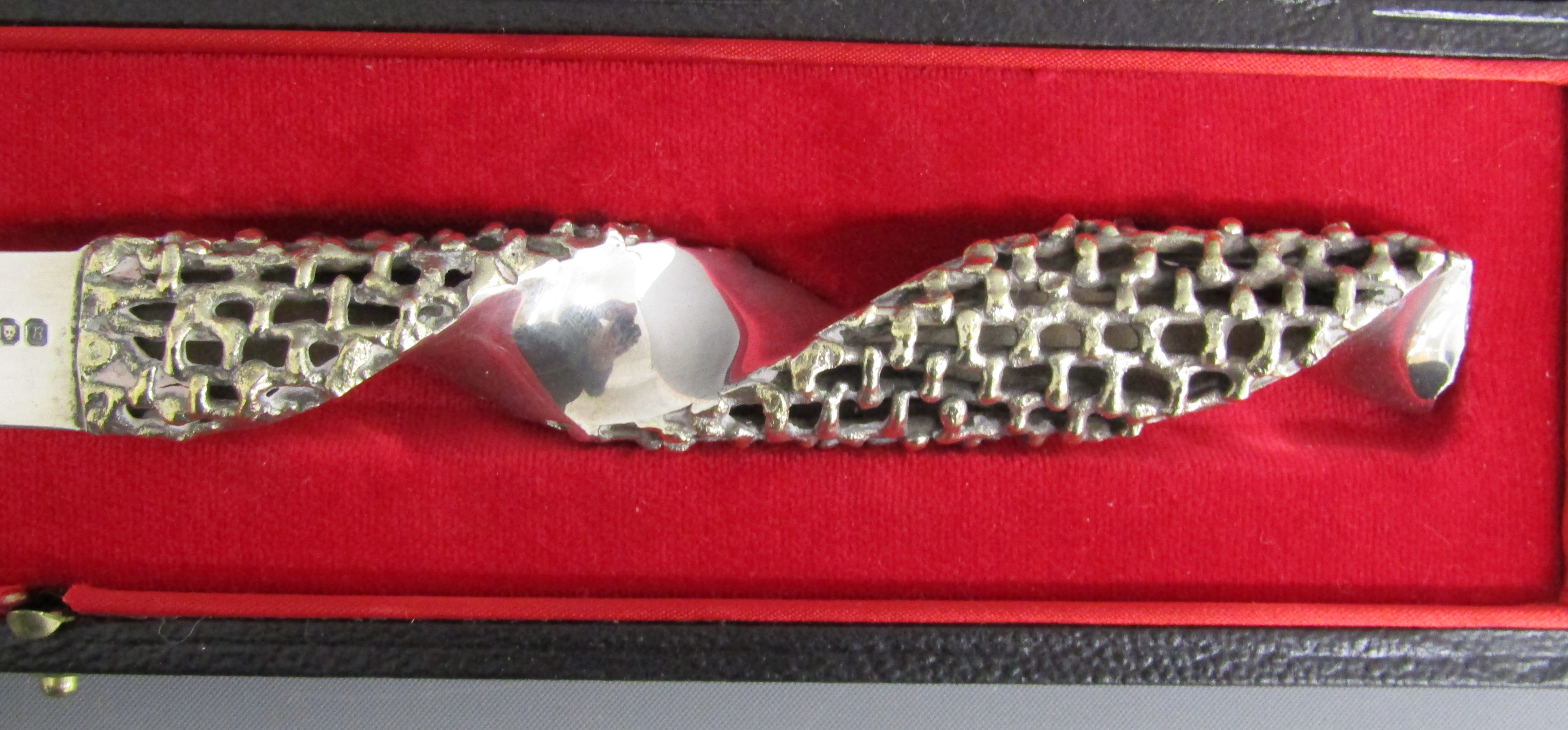 Stuart Devlin London 1976 silver paper knife - Image 3 of 8