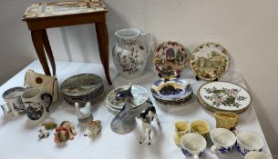 Selection of collectors plates including Royal Albert Old Country Rose, Royal Doulton, Spode, and
