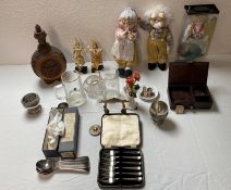 Collection of silver plate ( 6 Selfridges spoons, 6 pastry forks, a napkin ring and a flower
