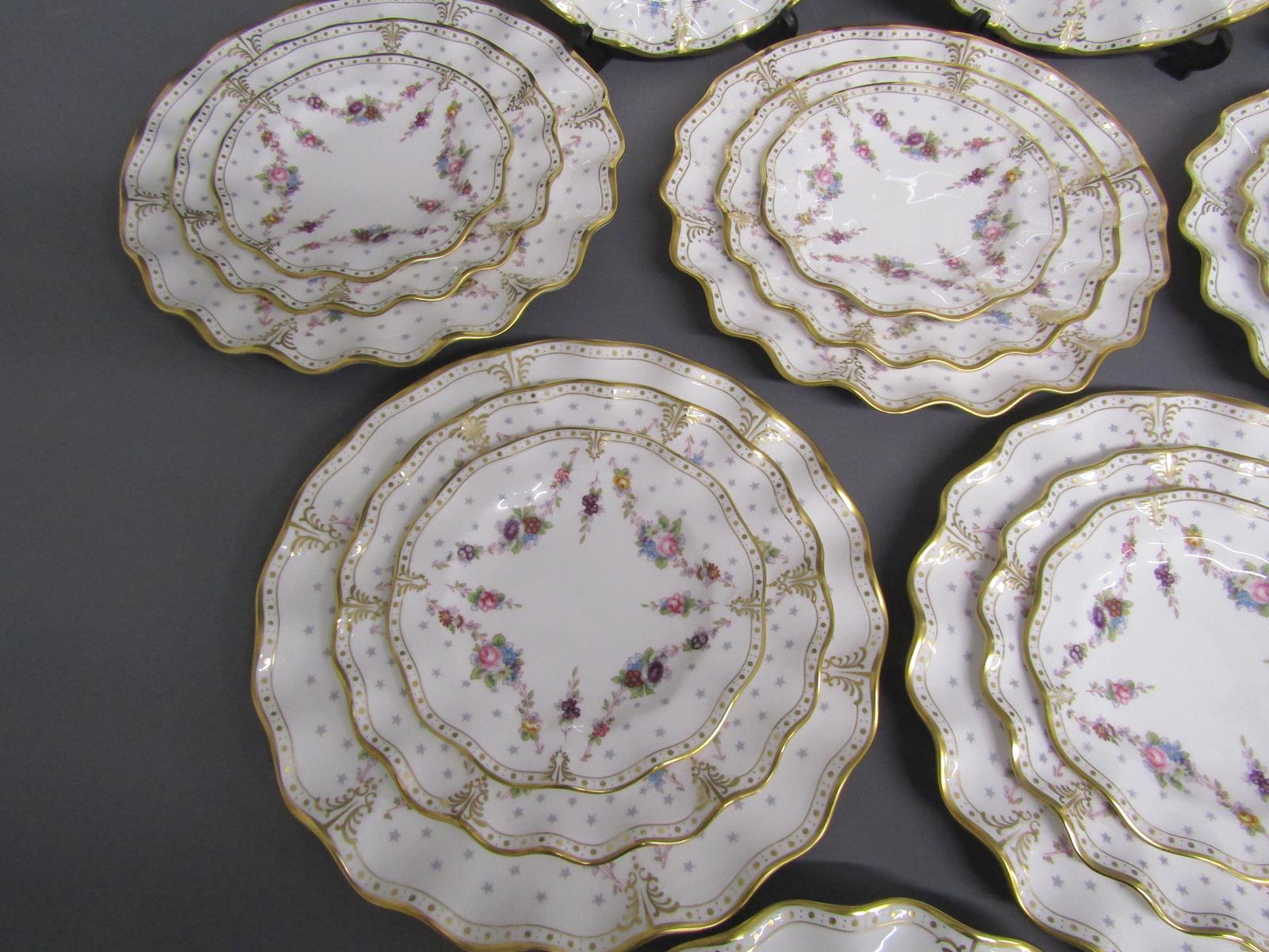 Royal Crown Derby 'Royal Antoinette' - 9 dinner plates - 8 salad plates & 12 bread plates - Image 4 of 6