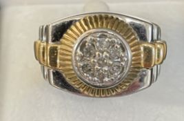10kt yellow & white gold gents ring inset with a diamond cluster 11g size U/V