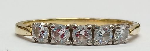 18ct gold five stone diamond ring, approx. 0.50ct total, size S, 2.53g