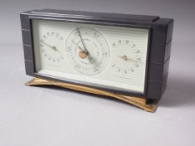 An American Airguide Art Deco Bakelite desk barometer, 8" wide