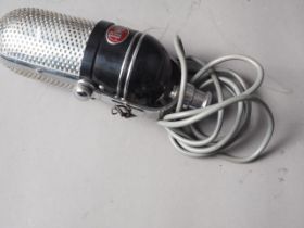 An Aiwa M 18 Crystal microphone, (no socket)