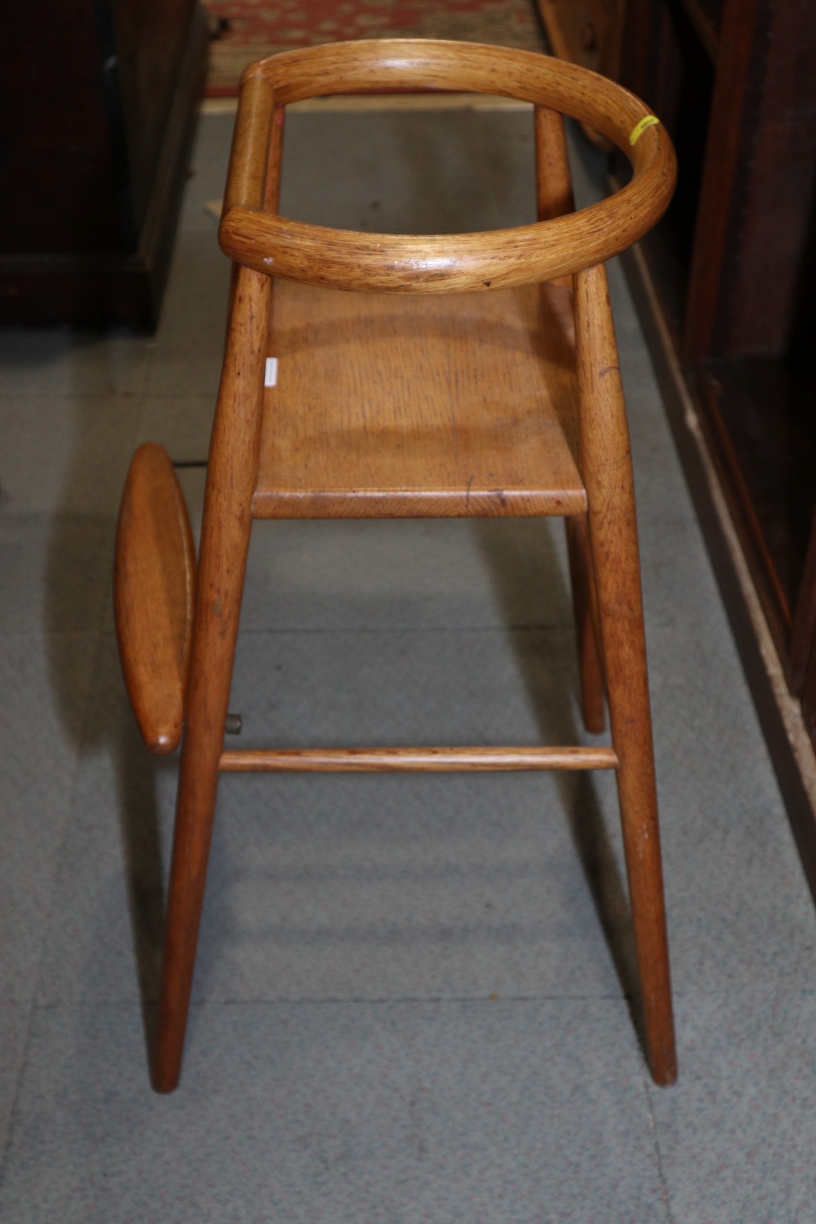 Nanna Ditzel for Kolds: a child's Danish oak high chair, model No 115, 14" wide x 11" deep x 28" - Image 3 of 8