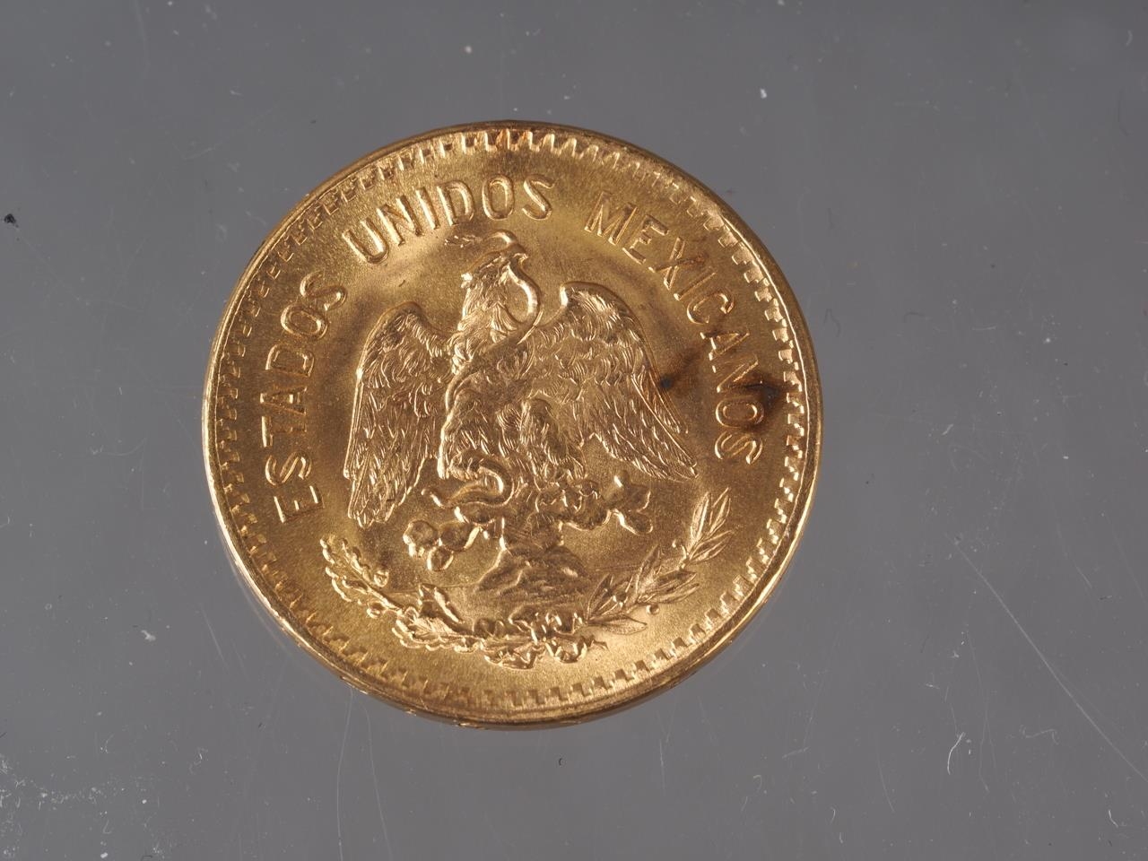 A Mexican 10 pesos gold coin, 8.3g - Image 2 of 2