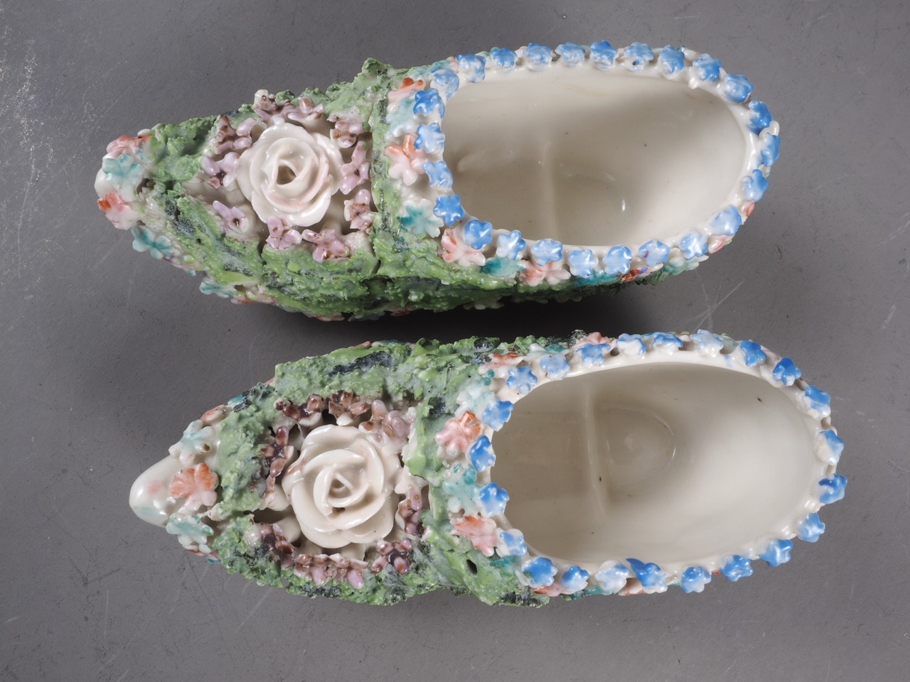 A pair of 19th century Continental porcelain "Moss Ware" clogs, 5" long - Image 4 of 4