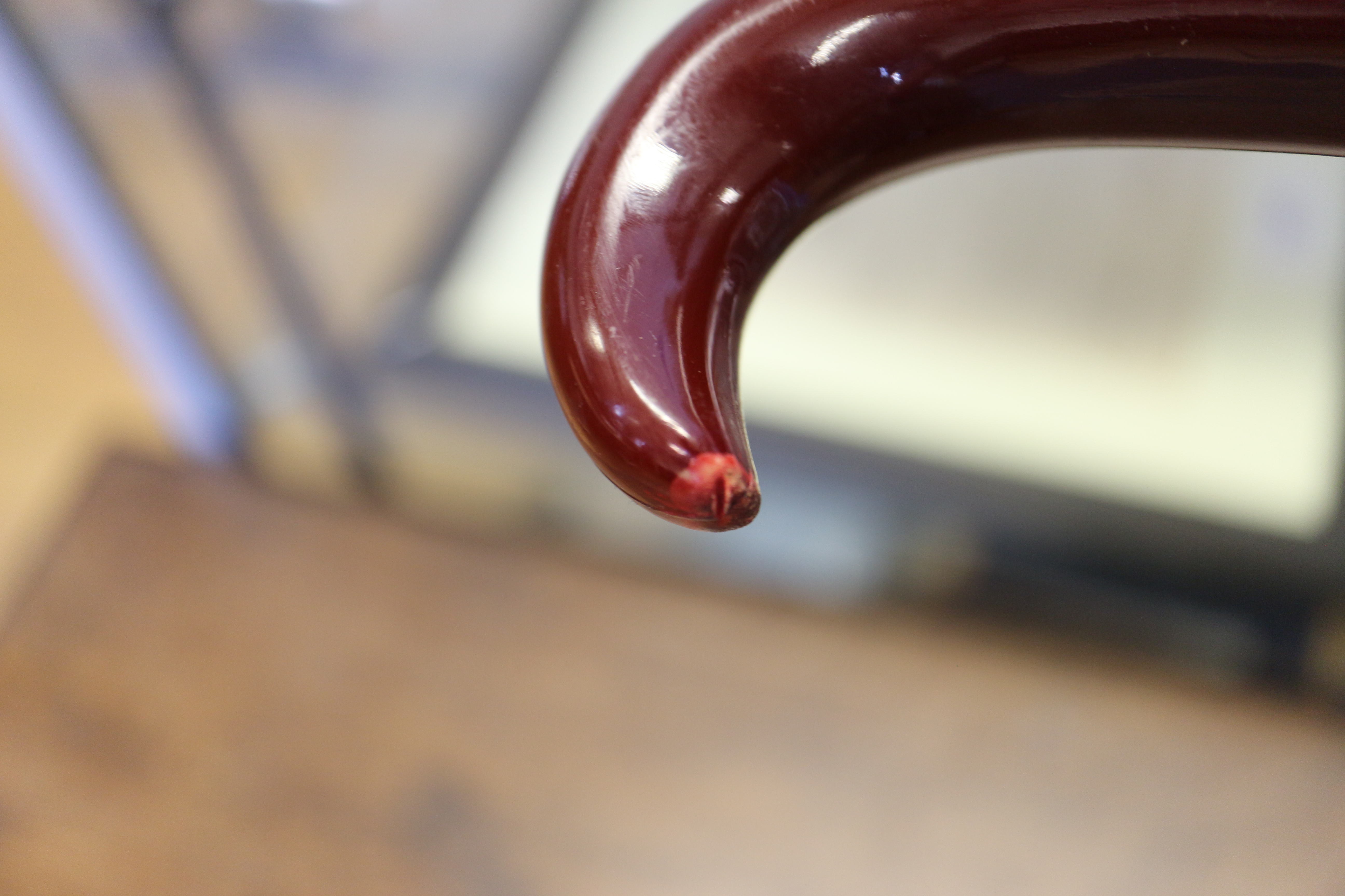 A walking stick with red Bakelite handle, 36 1/4" long - Image 7 of 7